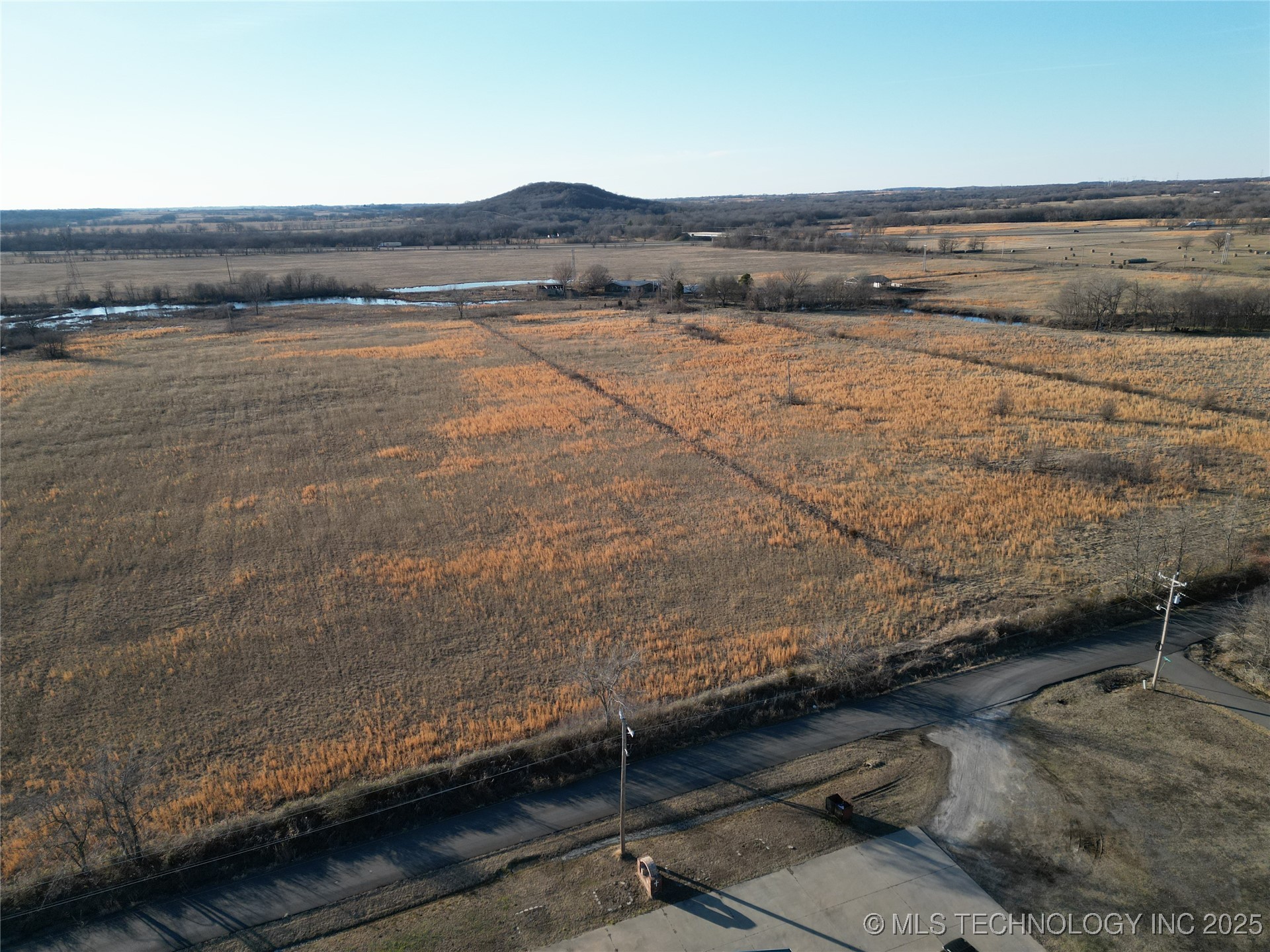 7 S 54th Road W Property Photo 2