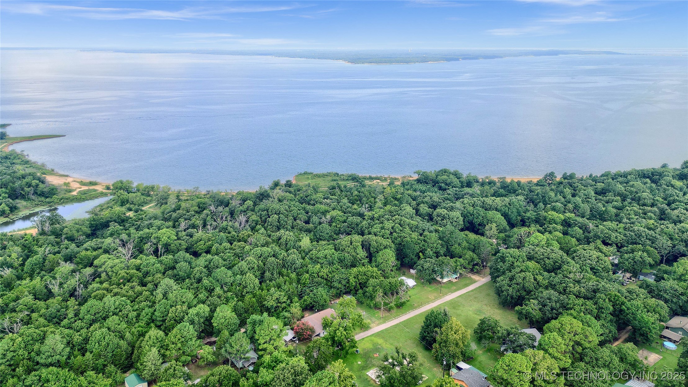 117 Lake Property Photo 11