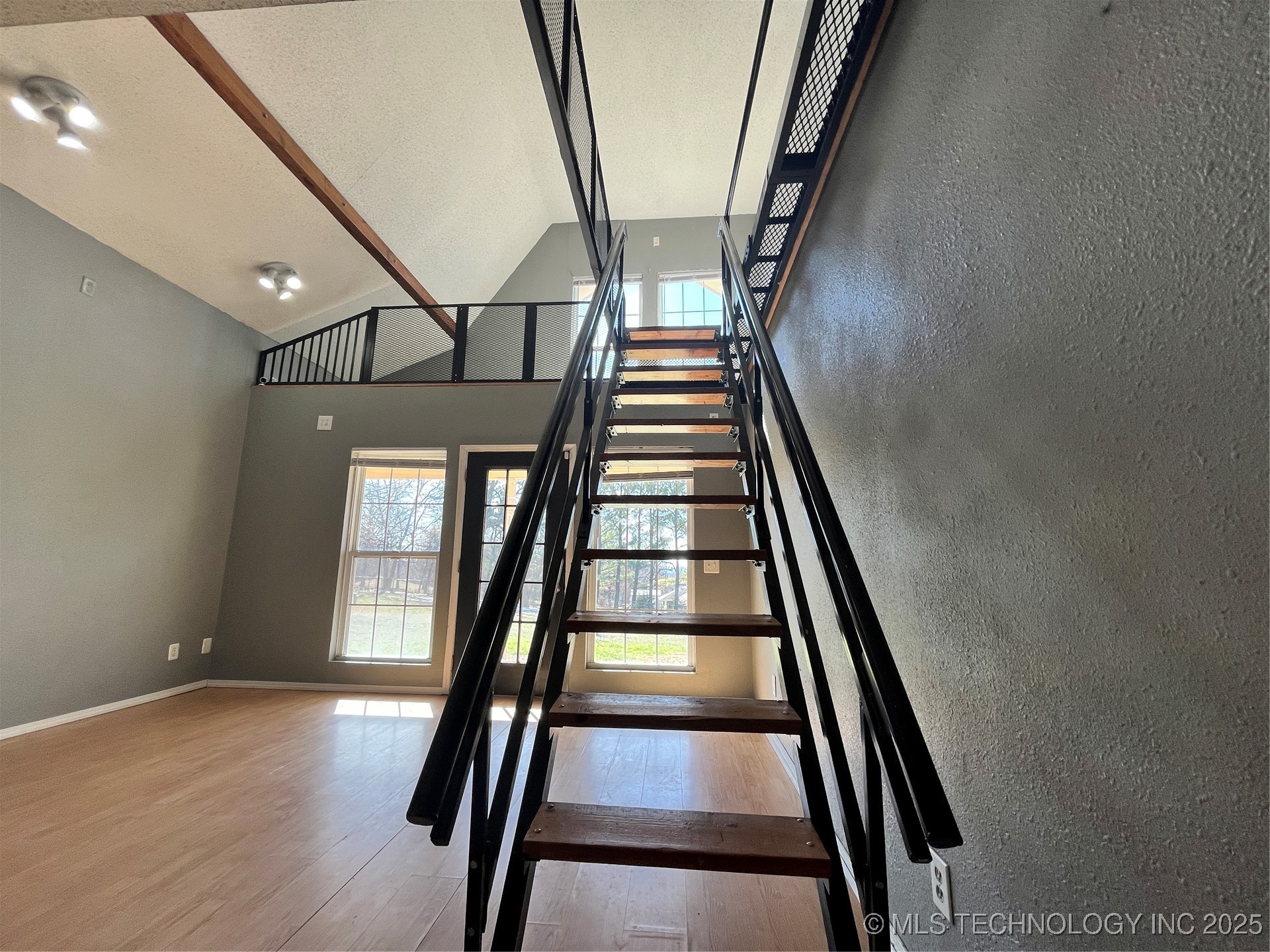 21148 S Forrest Drive Property Photo 16