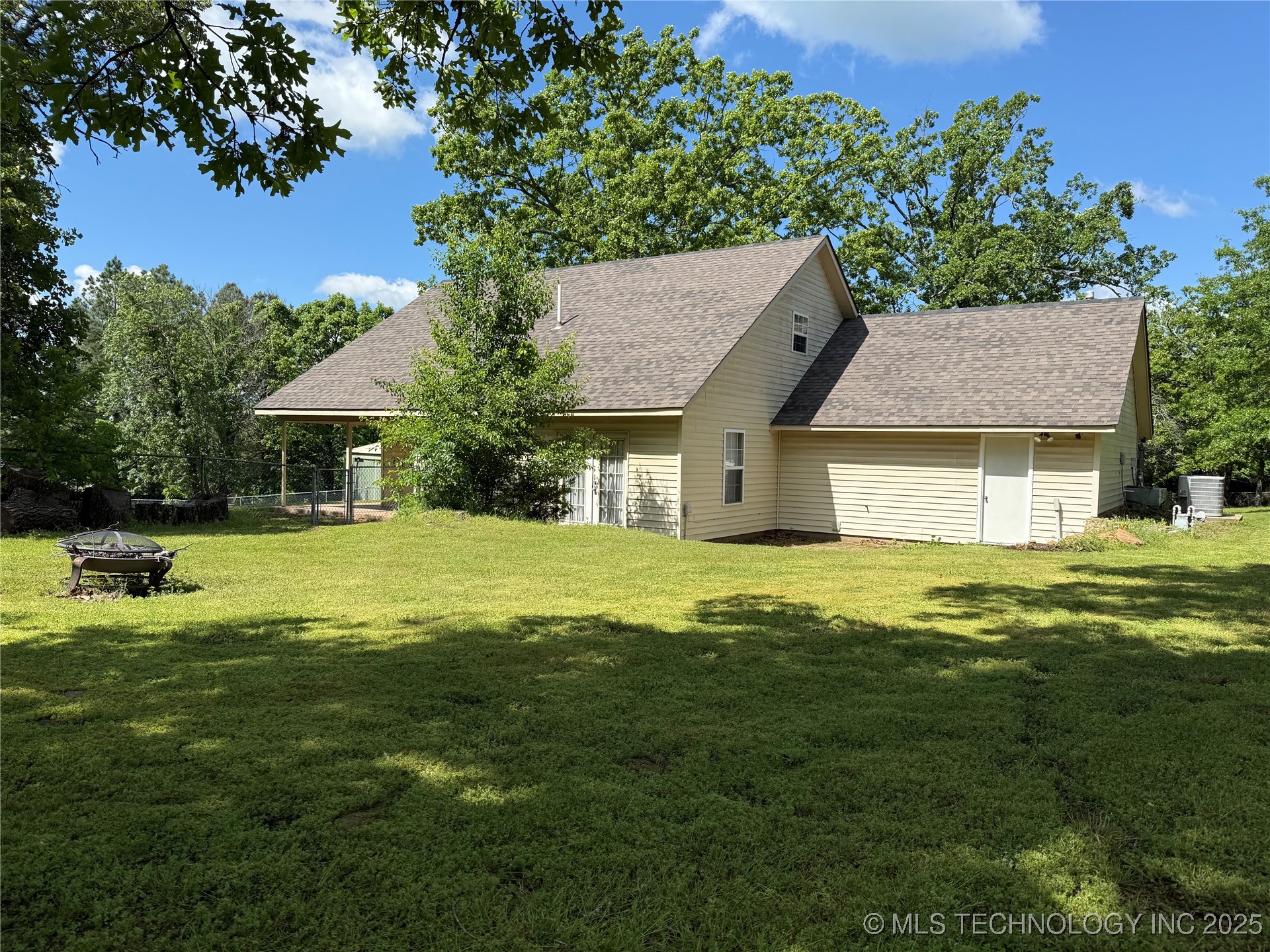 21148 S Forrest Drive Property Photo 20