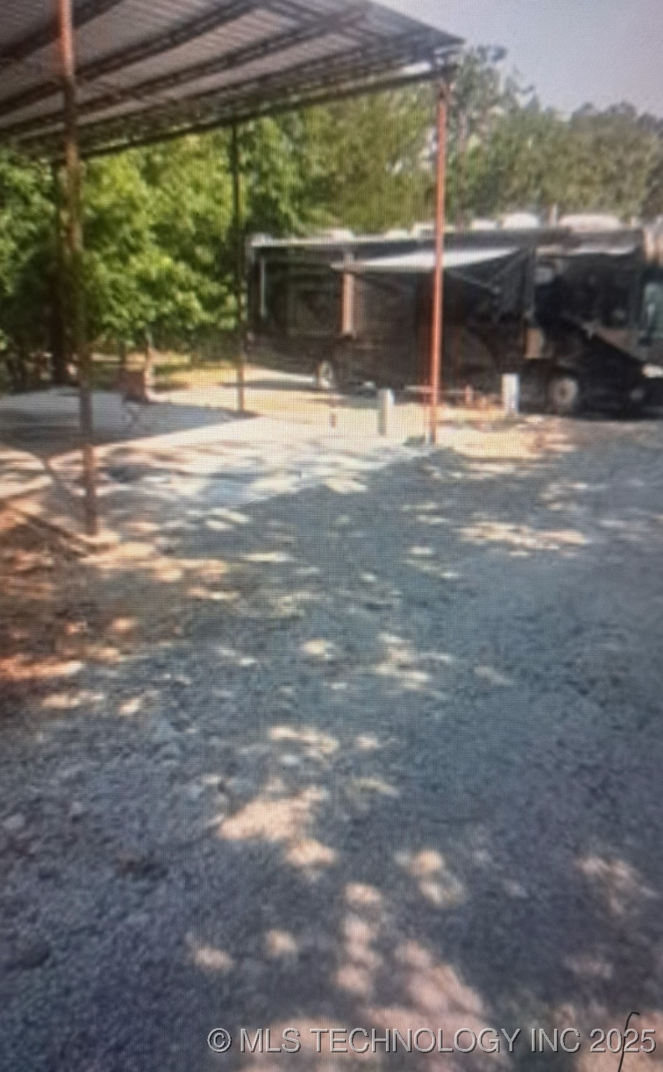 909 Buds Point Road Property Photo 10