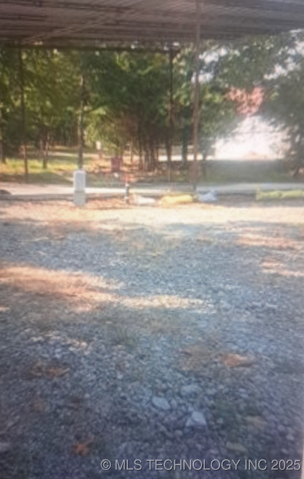909 Buds Point Road Property Photo 11