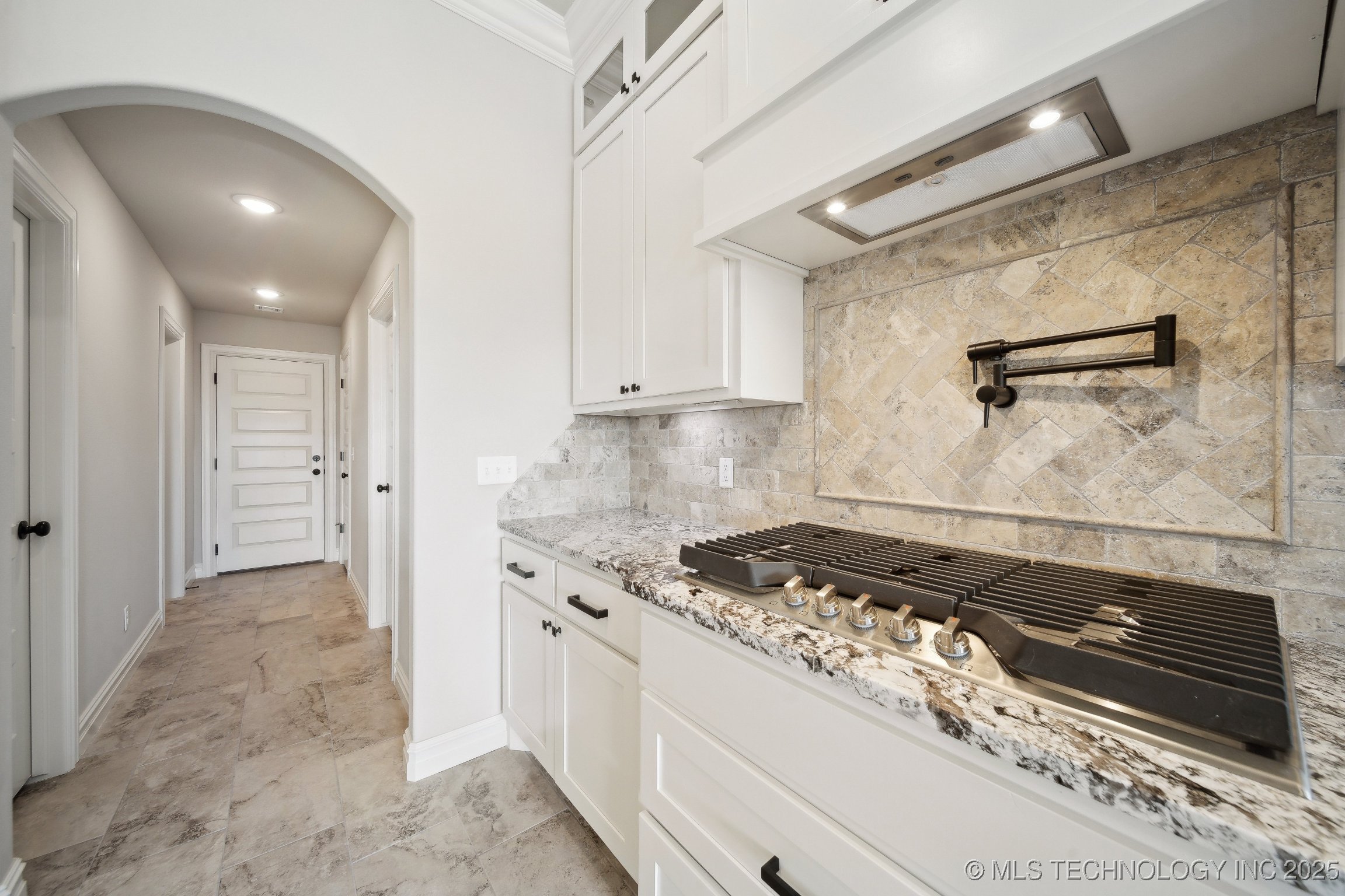 5214 E Norwood Street Property Photo 11