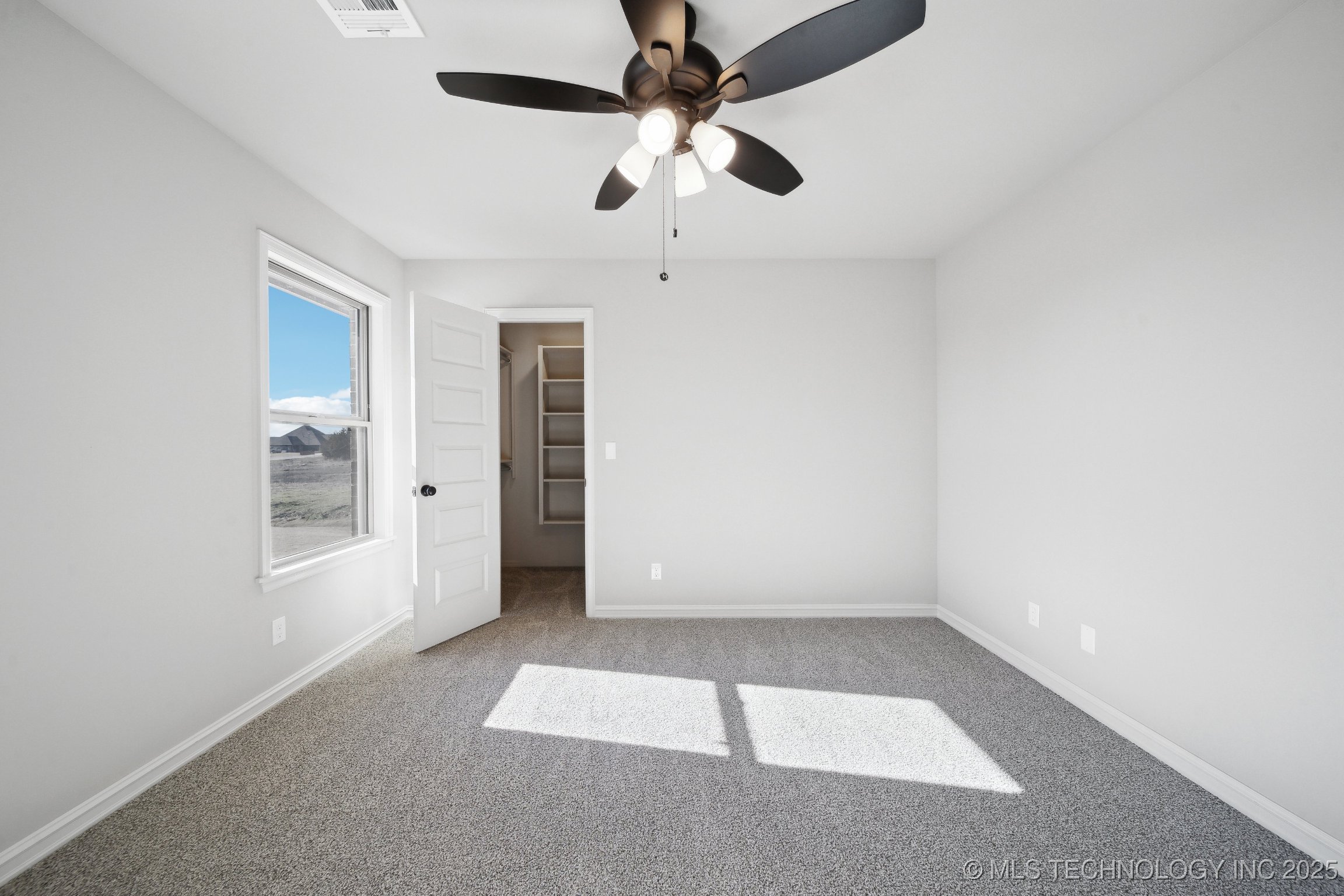 5214 E Norwood Street Property Photo 26