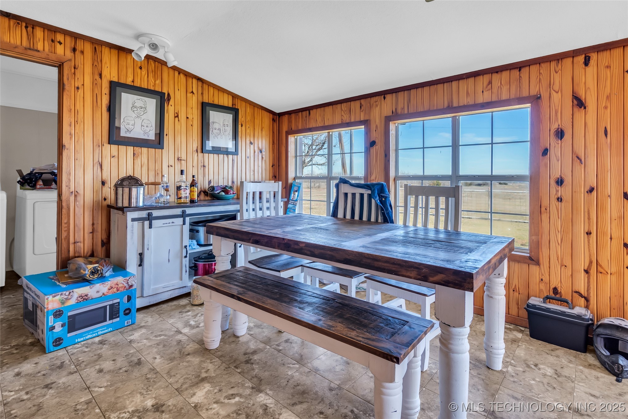 1103 State Highway 89 Property Photo 9