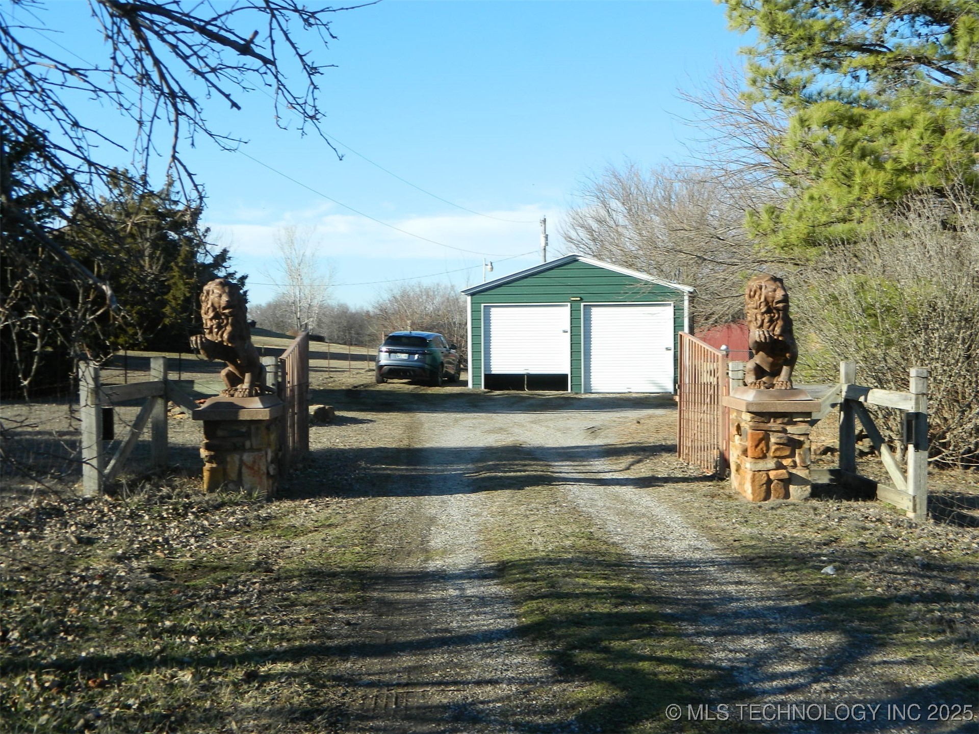 894 Chickasaw Road Property Photo 7