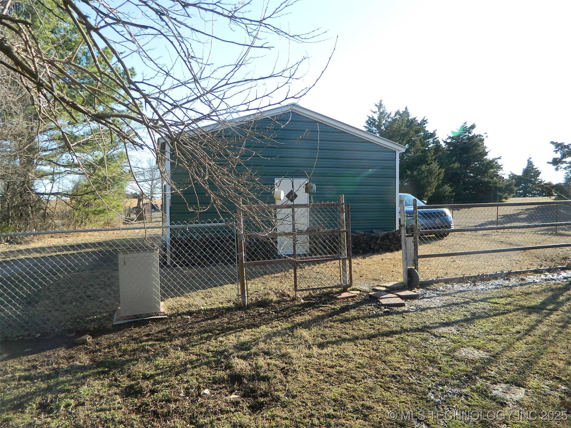 894 Chickasaw Road Property Photo 9