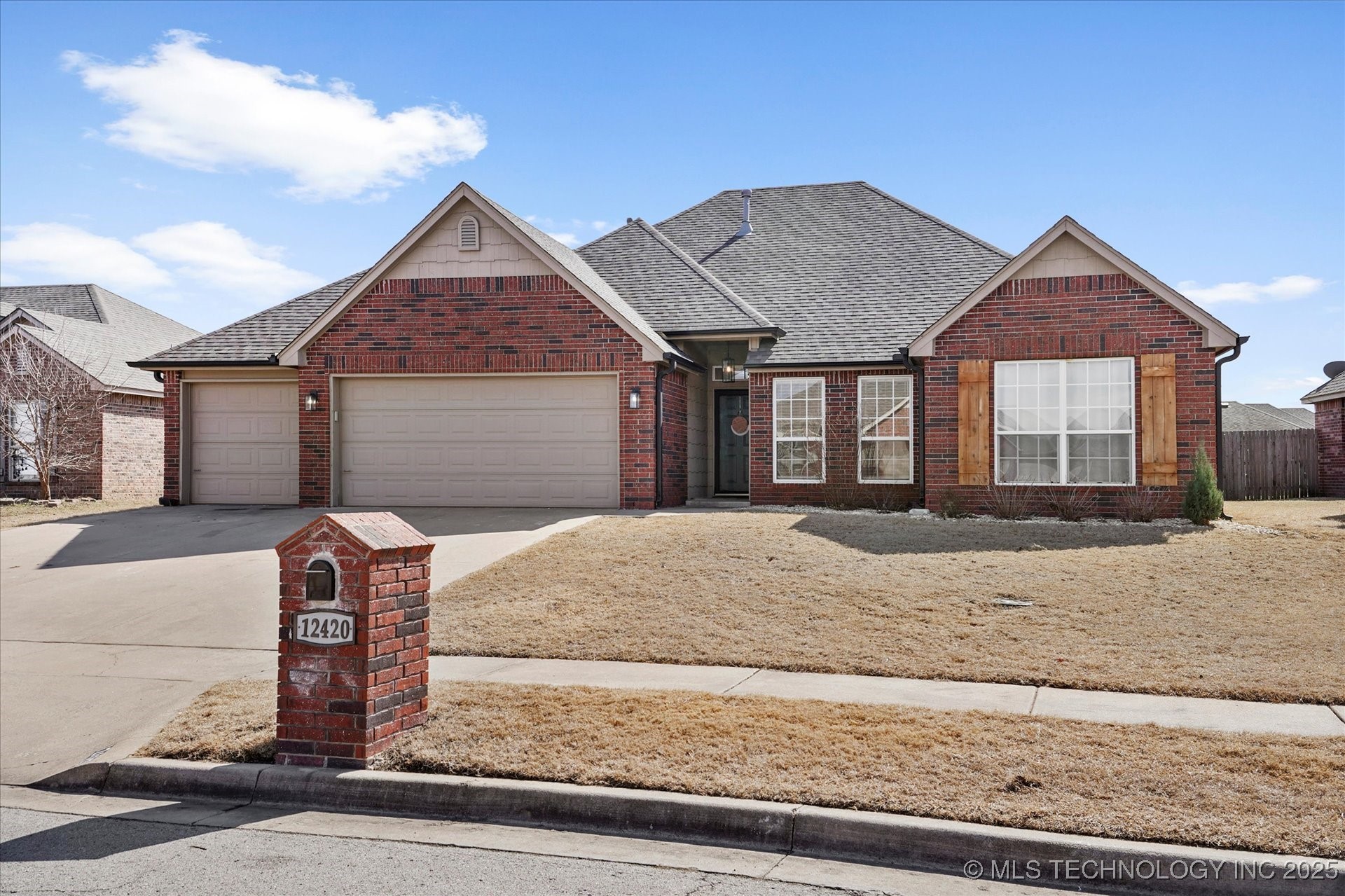 Creekside Real Estate Listings Main Image