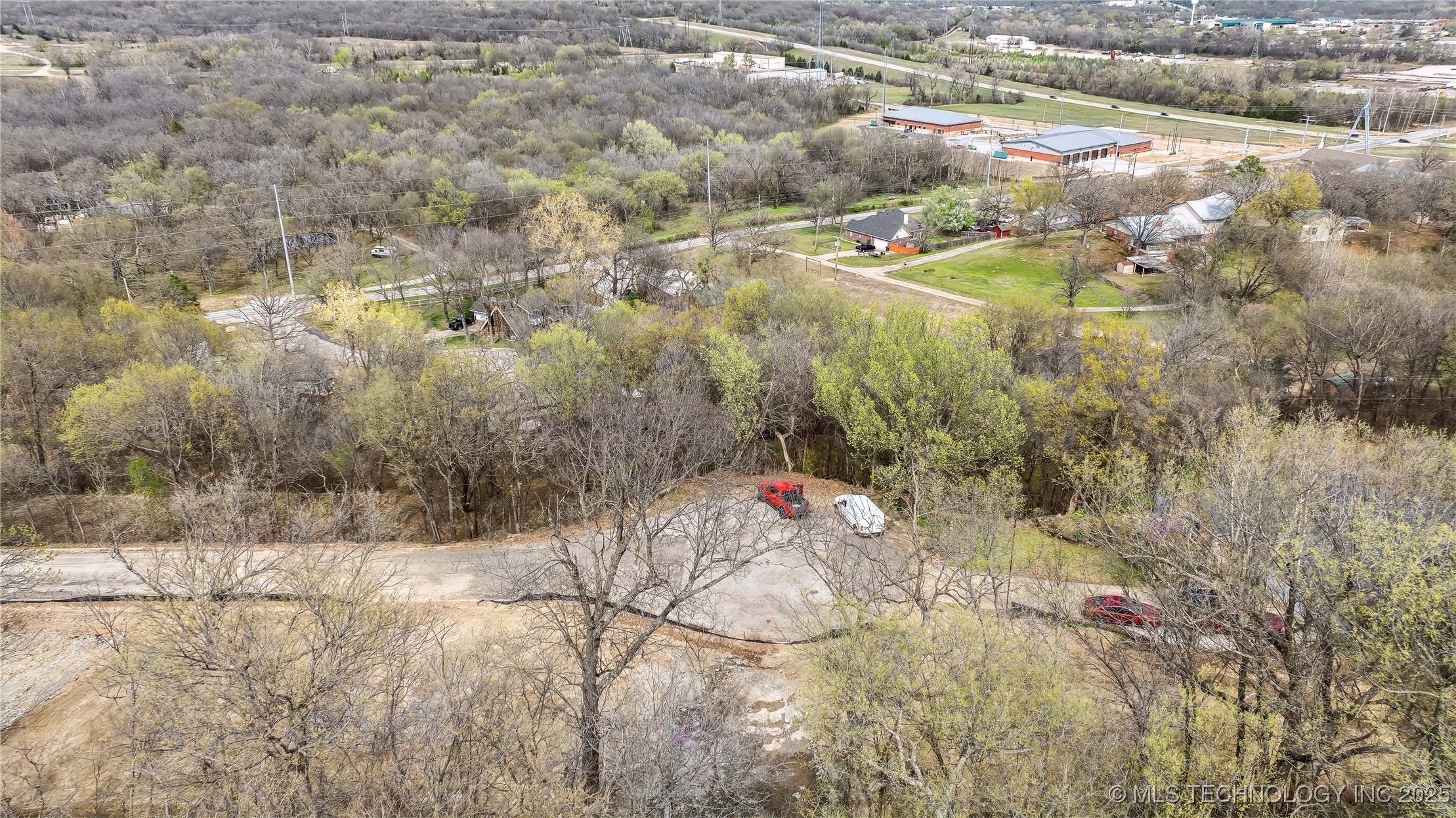 Hickory Lane Property Photo 1