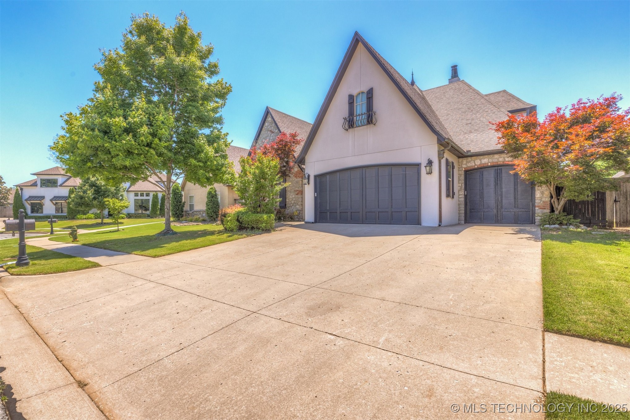 11870 S Oswego Avenue Property Photo 3