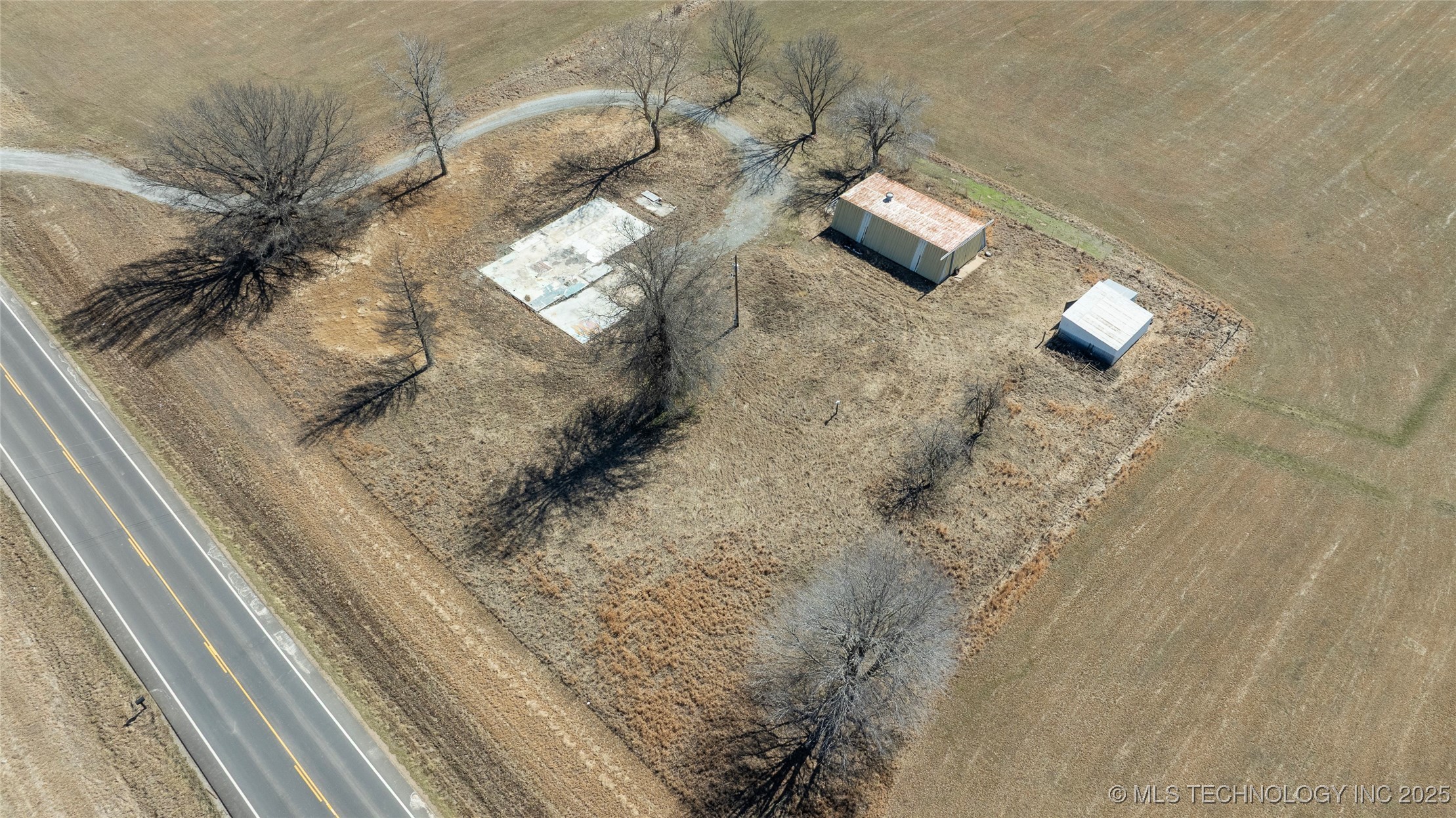 3651 W Hwy 28 Property Photo 3