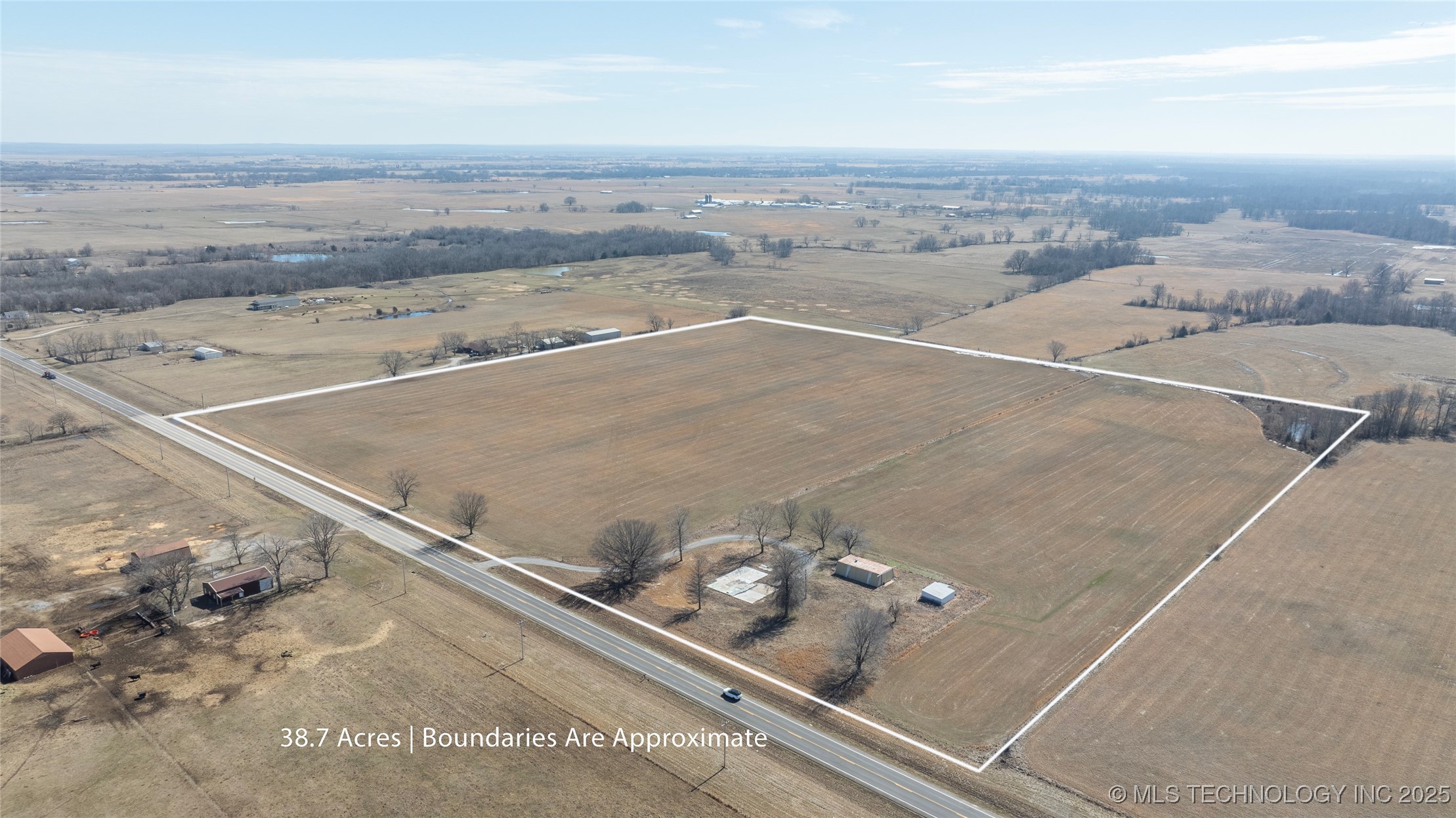 3651 W Hwy 28 Property Photo 6