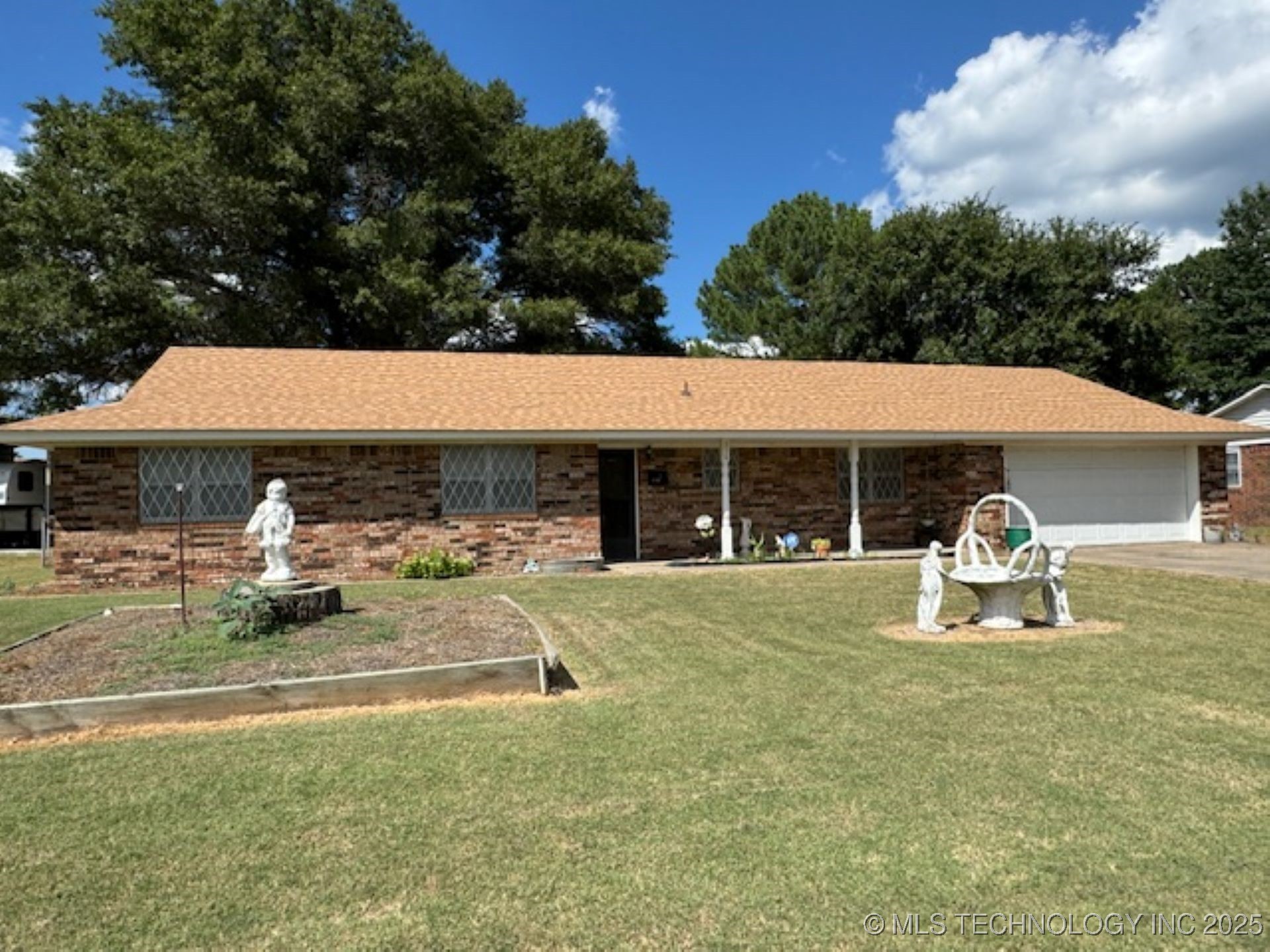 116 Sherry Drive Property Photo