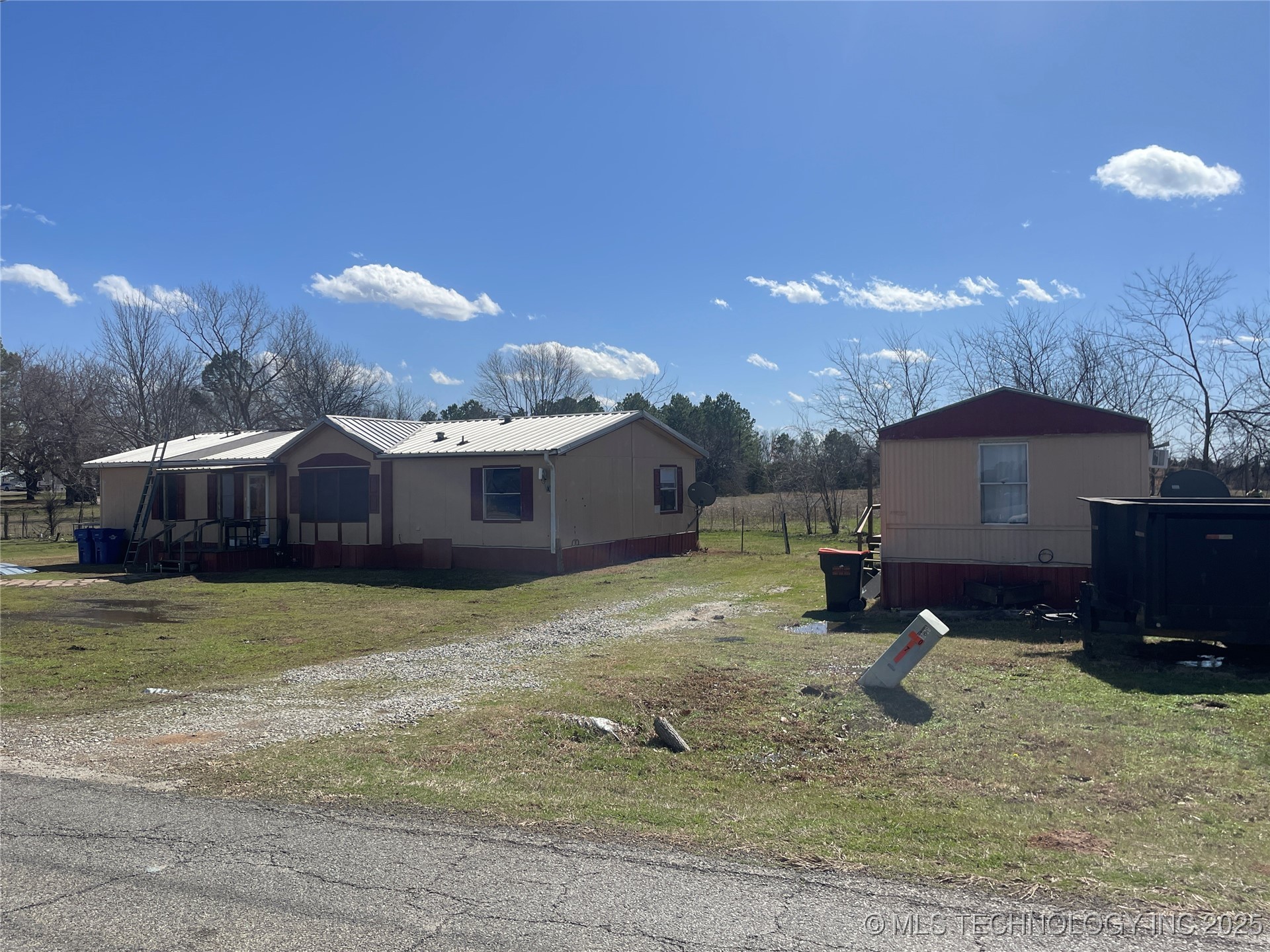 1803 Silo Road Property Photo