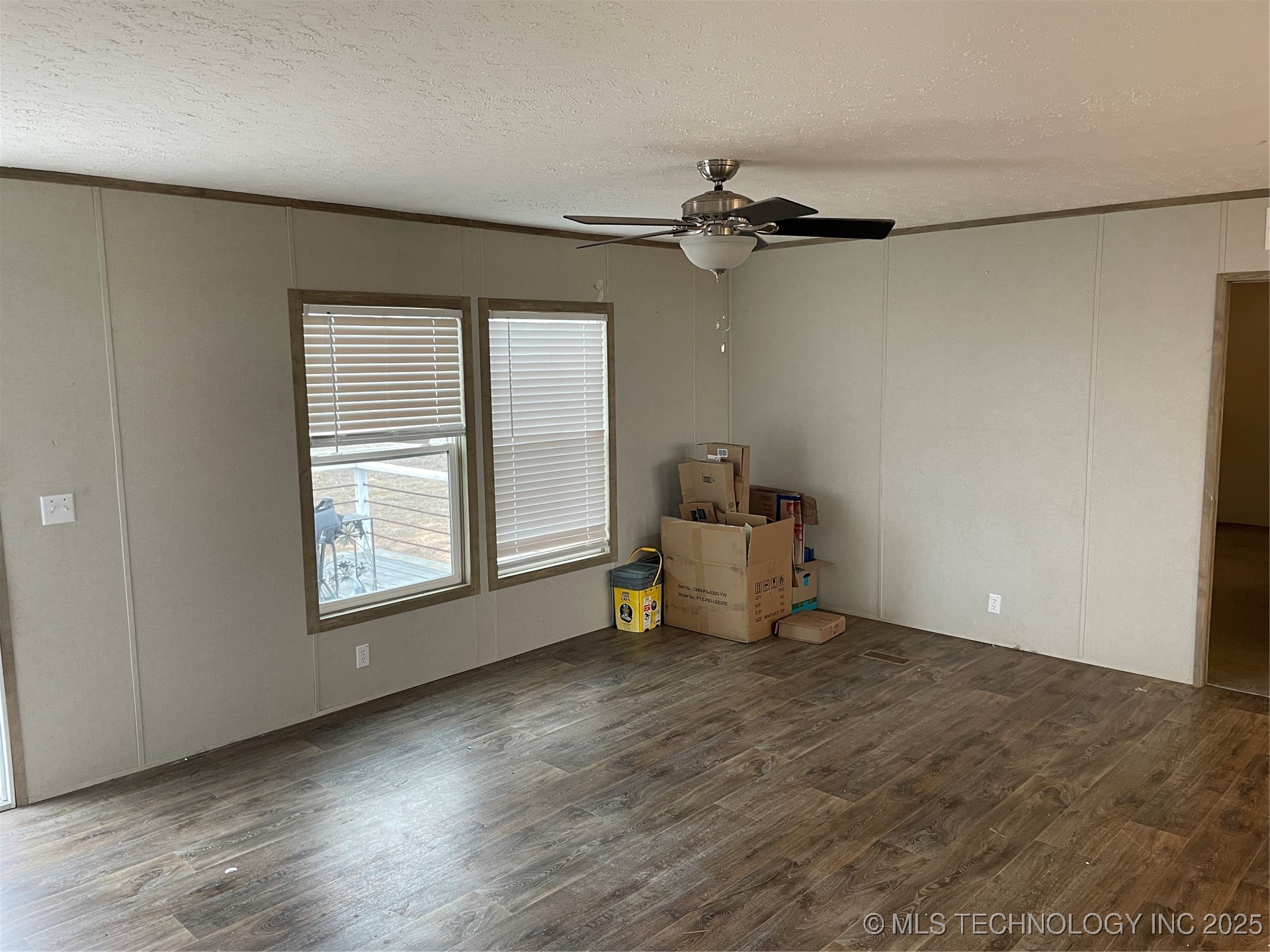 11726 Sandy Acres Trail Property Photo 13