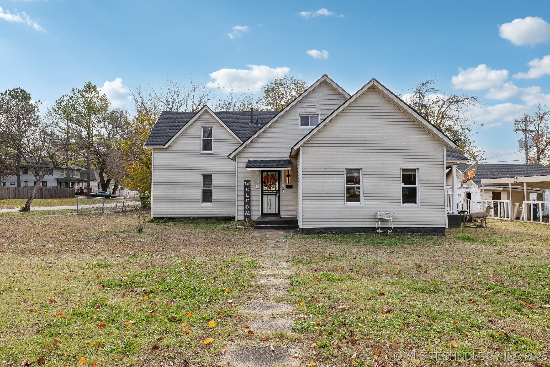 200 Vine Avenue Property Photo