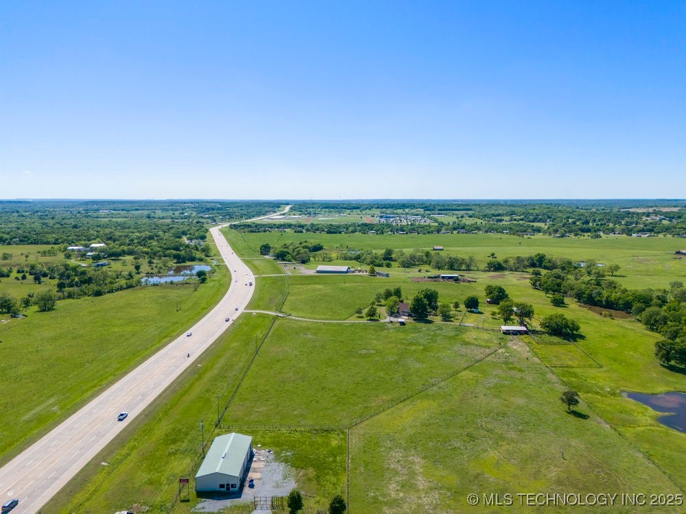 4 E Highway 20 Highway Property Photo 10