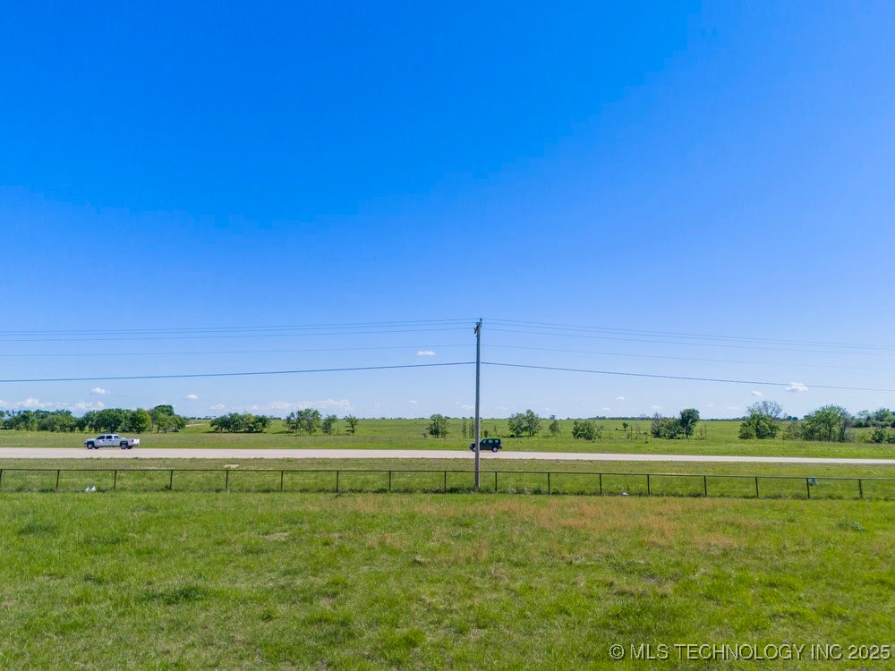 4 E Highway 20 Highway Property Photo 14