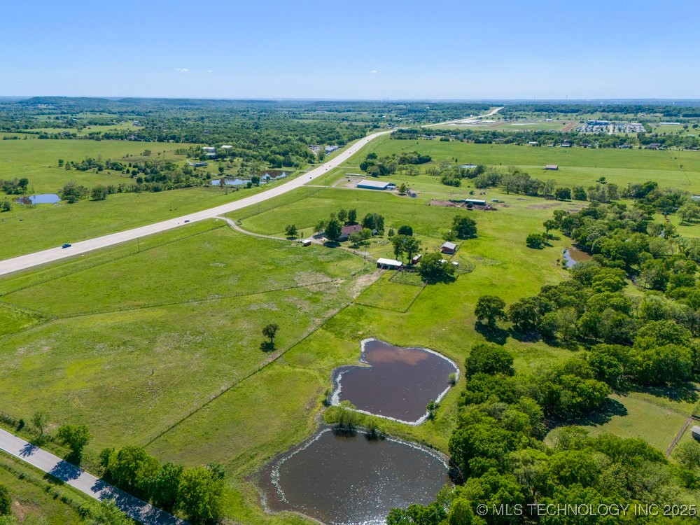 6 E Highway 20 Highway Property Photo 11