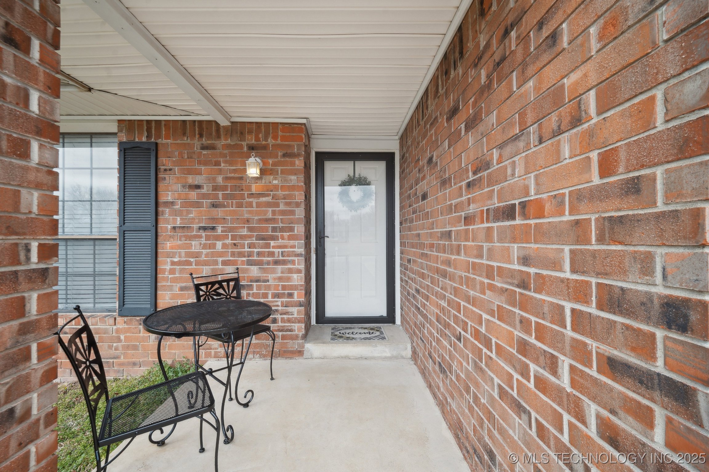 611 E 134th Street Property Photo 2
