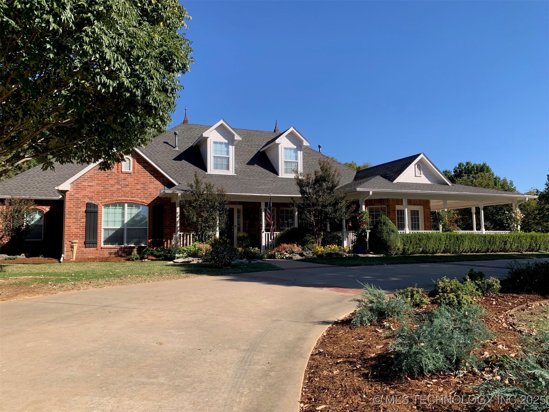 Brookwood Farms Ii Real Estate Listings Main Image