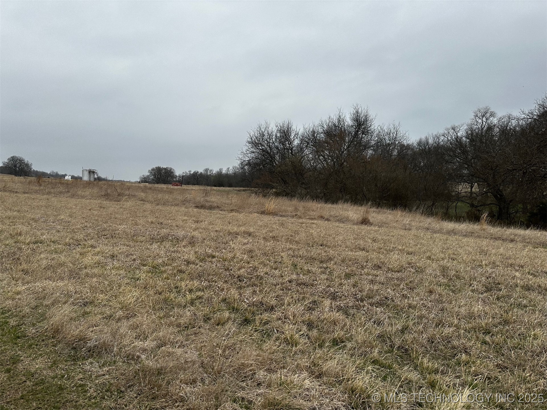 002 Cisco Road Property Photo 3