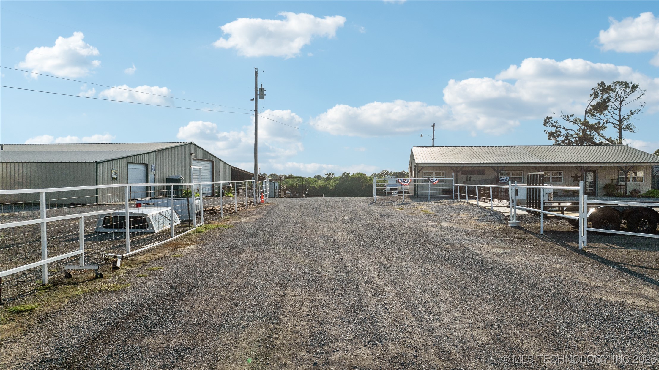 75649 Us Hwy 69 Property Photo 75