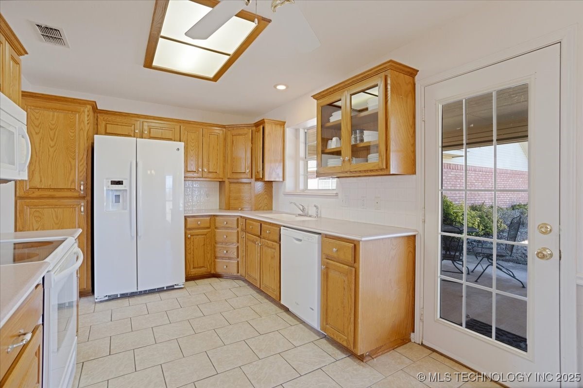 1373 4th Avenue Property Photo 9