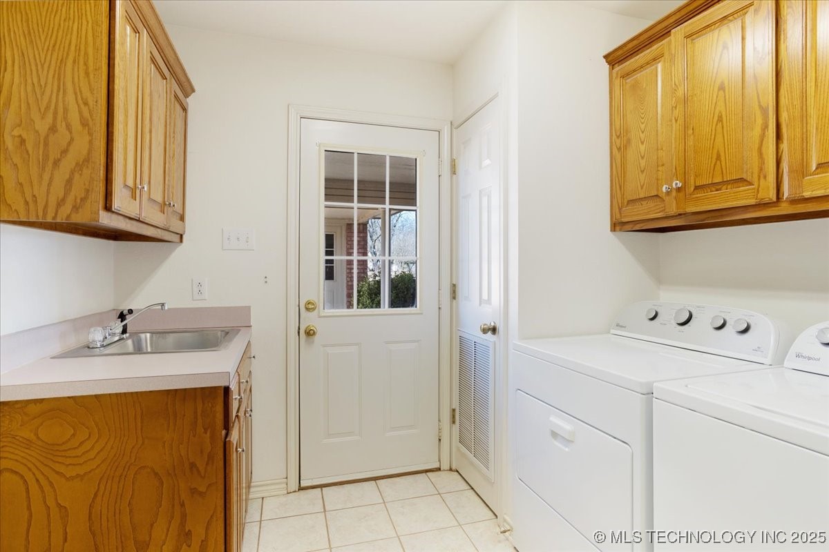 1373 4th Avenue Property Photo 22