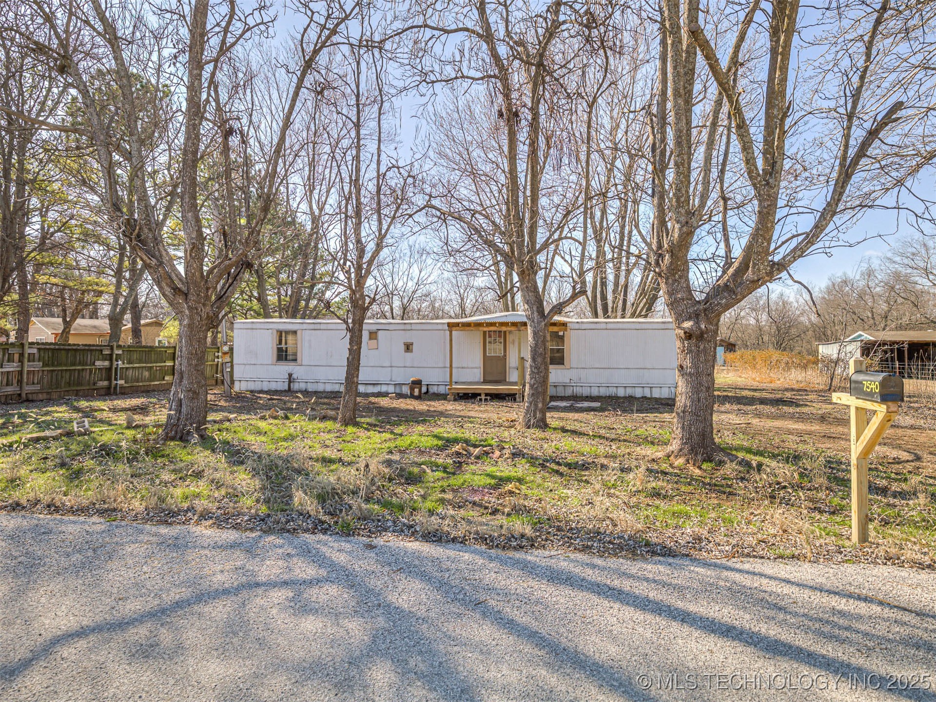 7540 S 4175 Road Property Photo