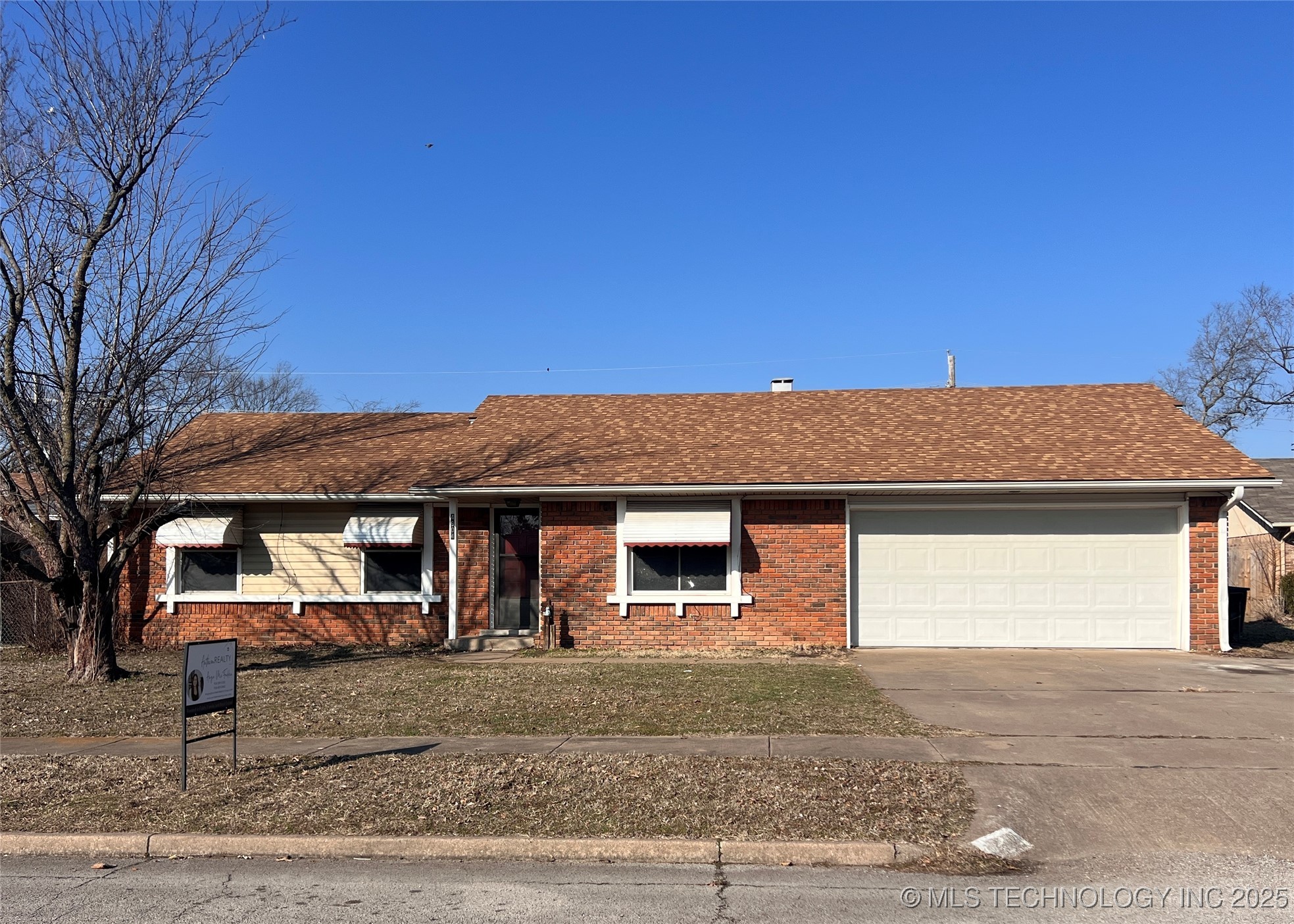 4904 Bermuda Avenue Property Photo