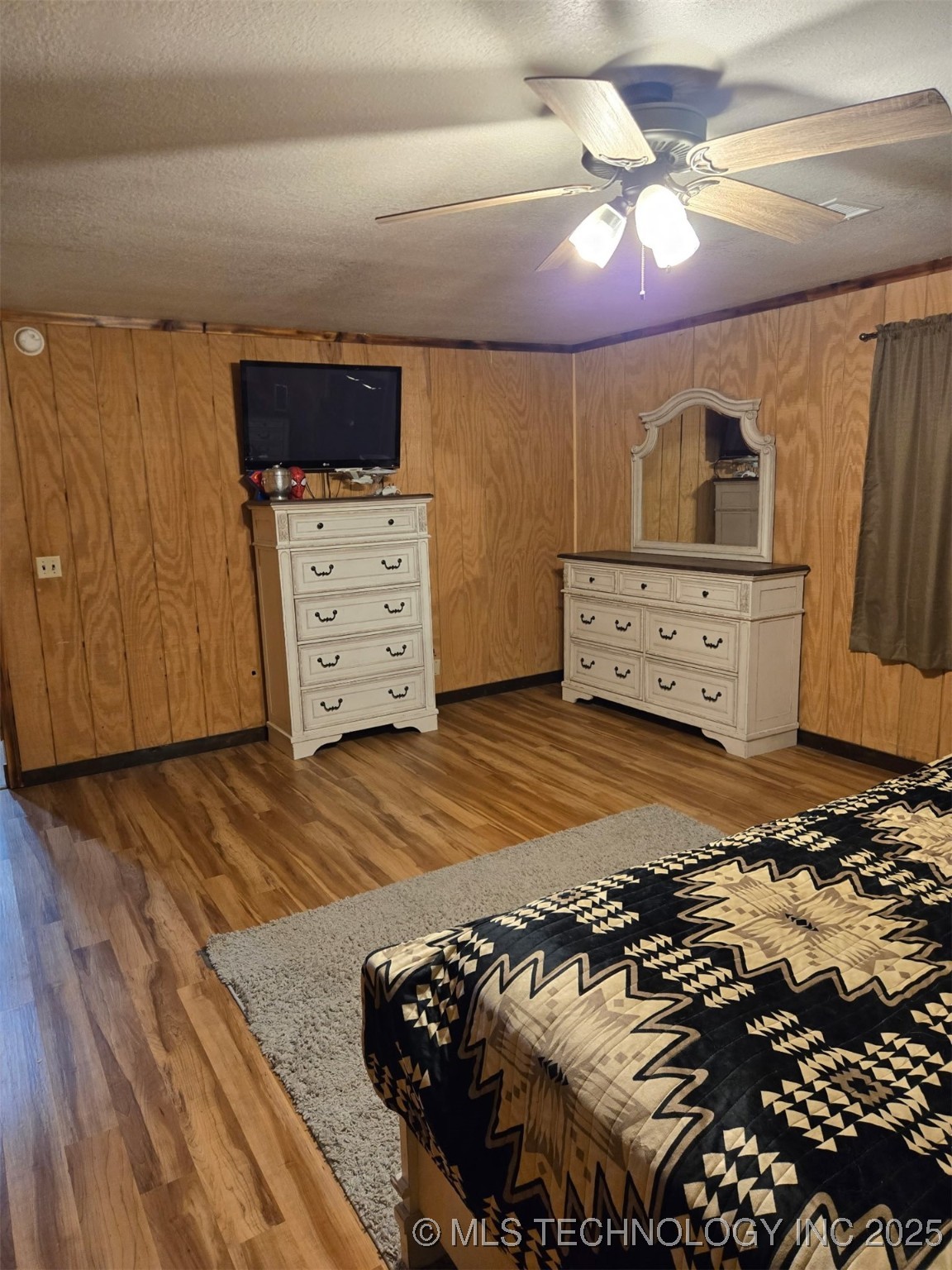 16100 Ash Road Property Photo 13
