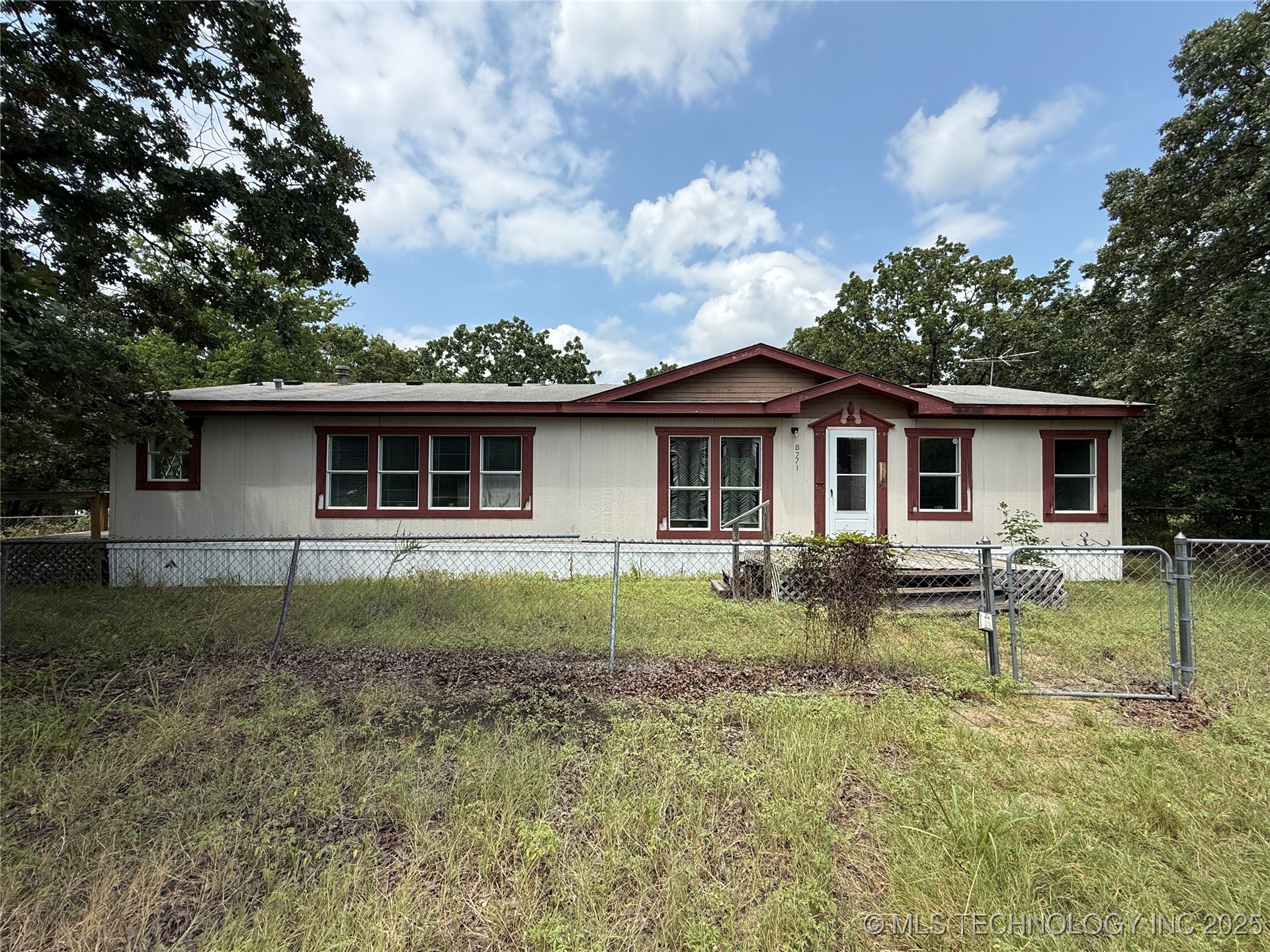 6771 W 57th Street North Property Photo 1
