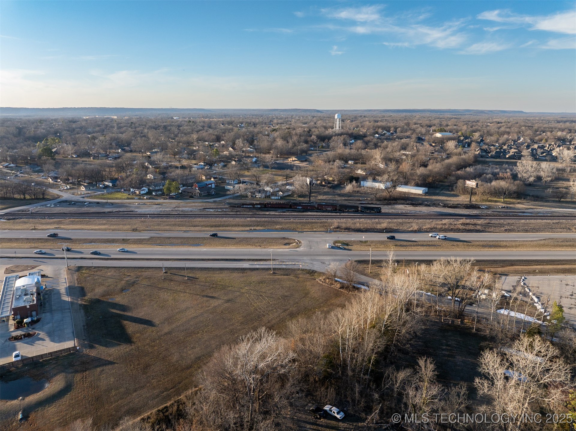 8154 E 550 Road Property Photo 20
