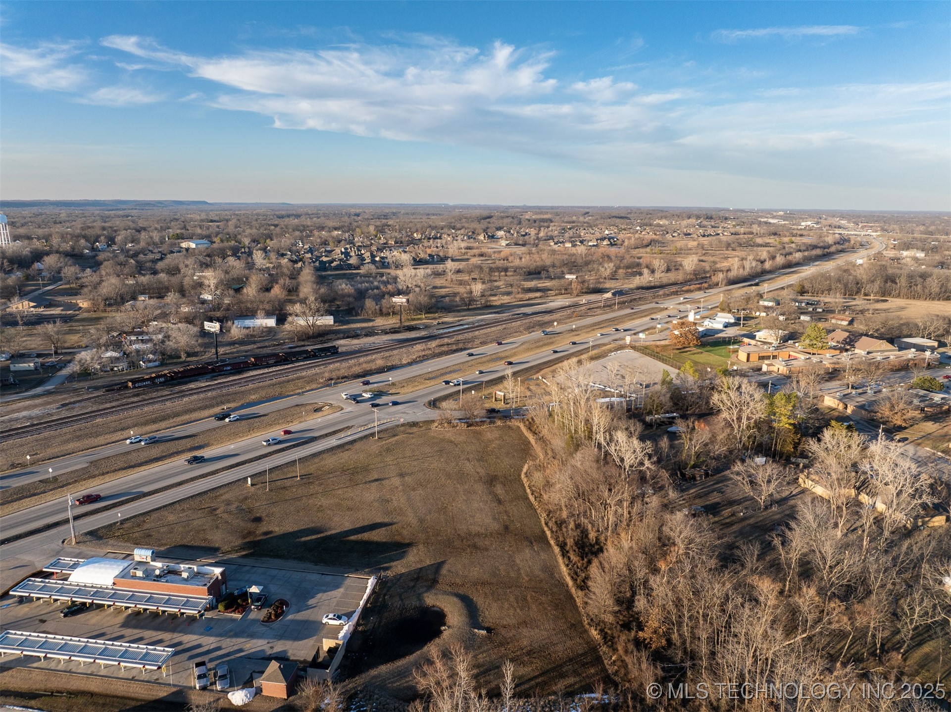 8154 E 550 Road Property Photo 22