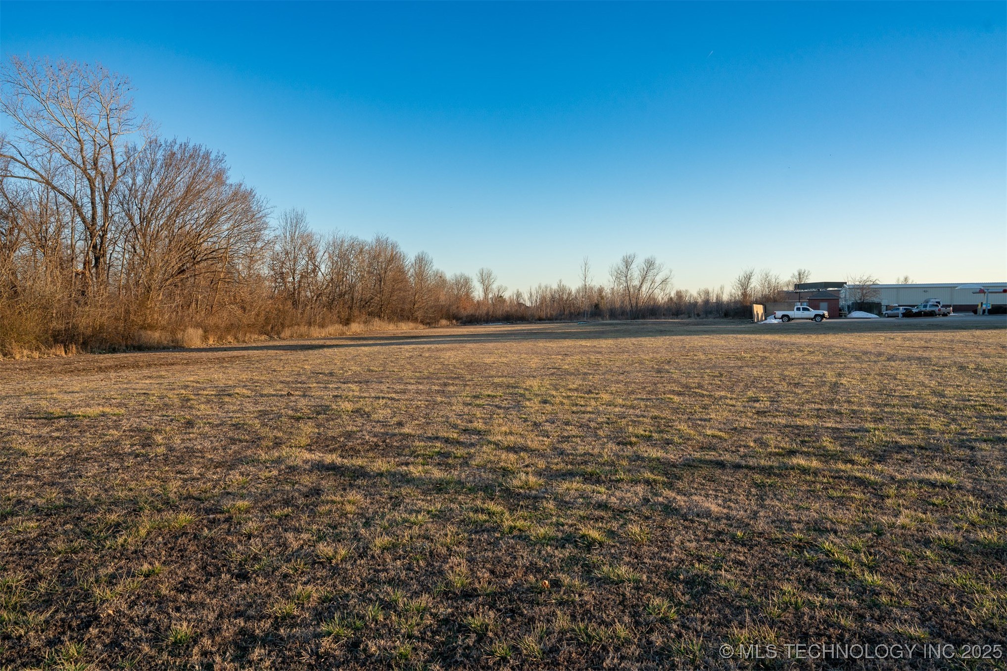 8154 E 550 Road Property Photo 38