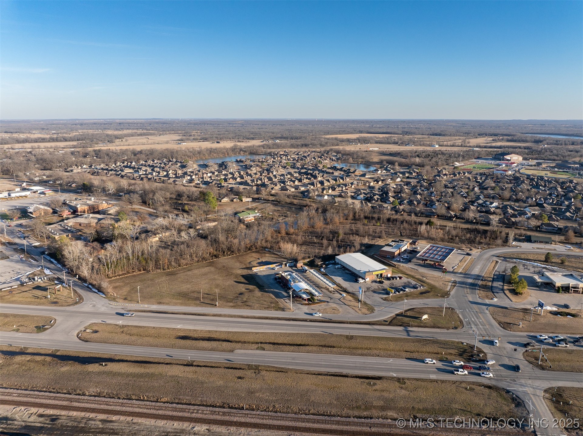8154 E 550 Road Property Photo 40