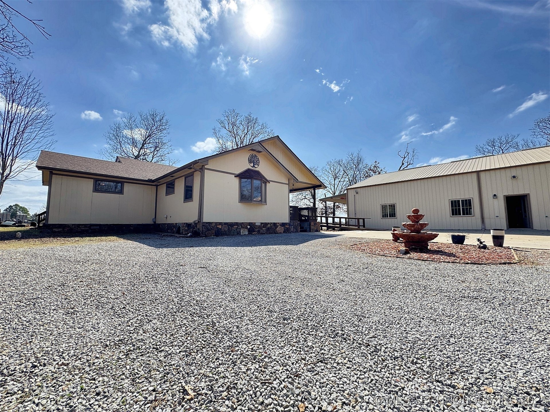 32432 S Skyline Drive Property Photo 5