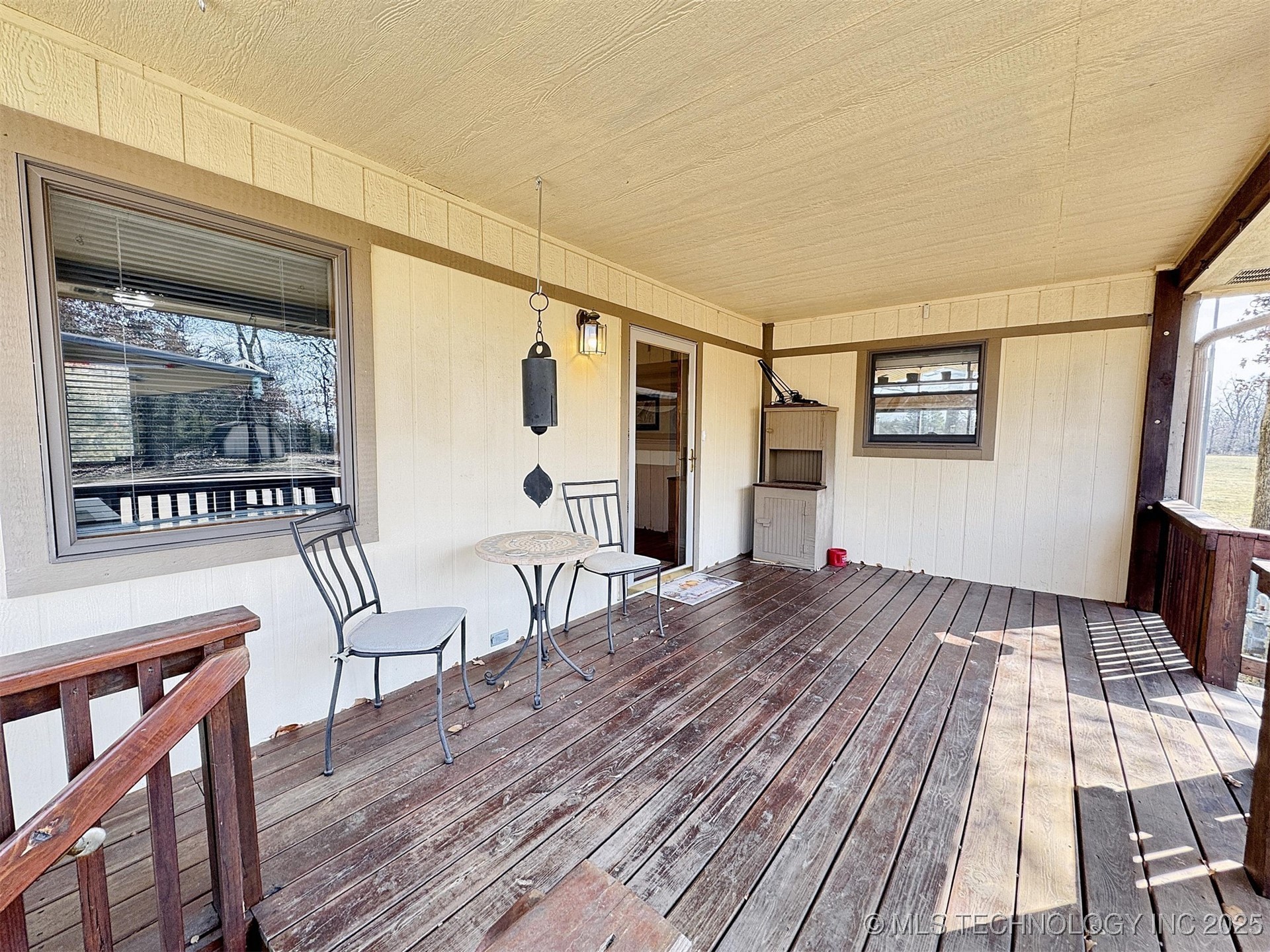 32432 S Skyline Drive Property Photo 9