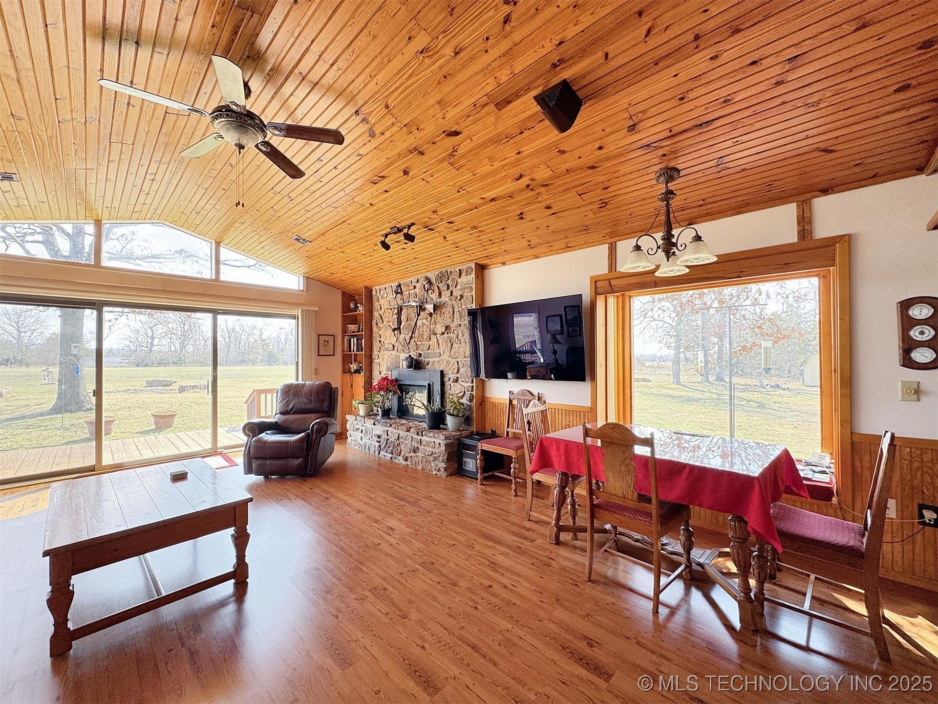 32432 S Skyline Drive Property Photo 18