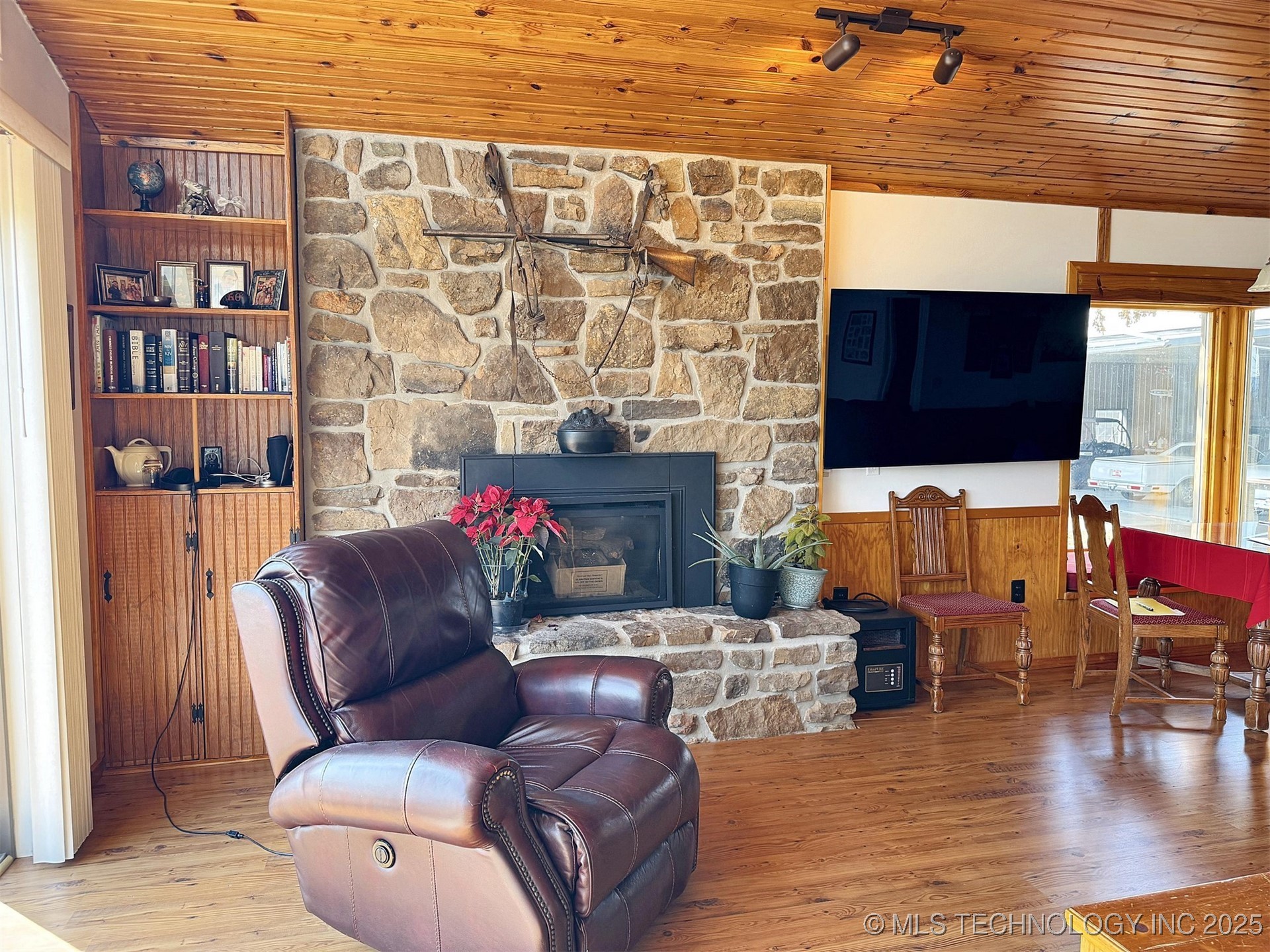 32432 S Skyline Drive Property Photo 20