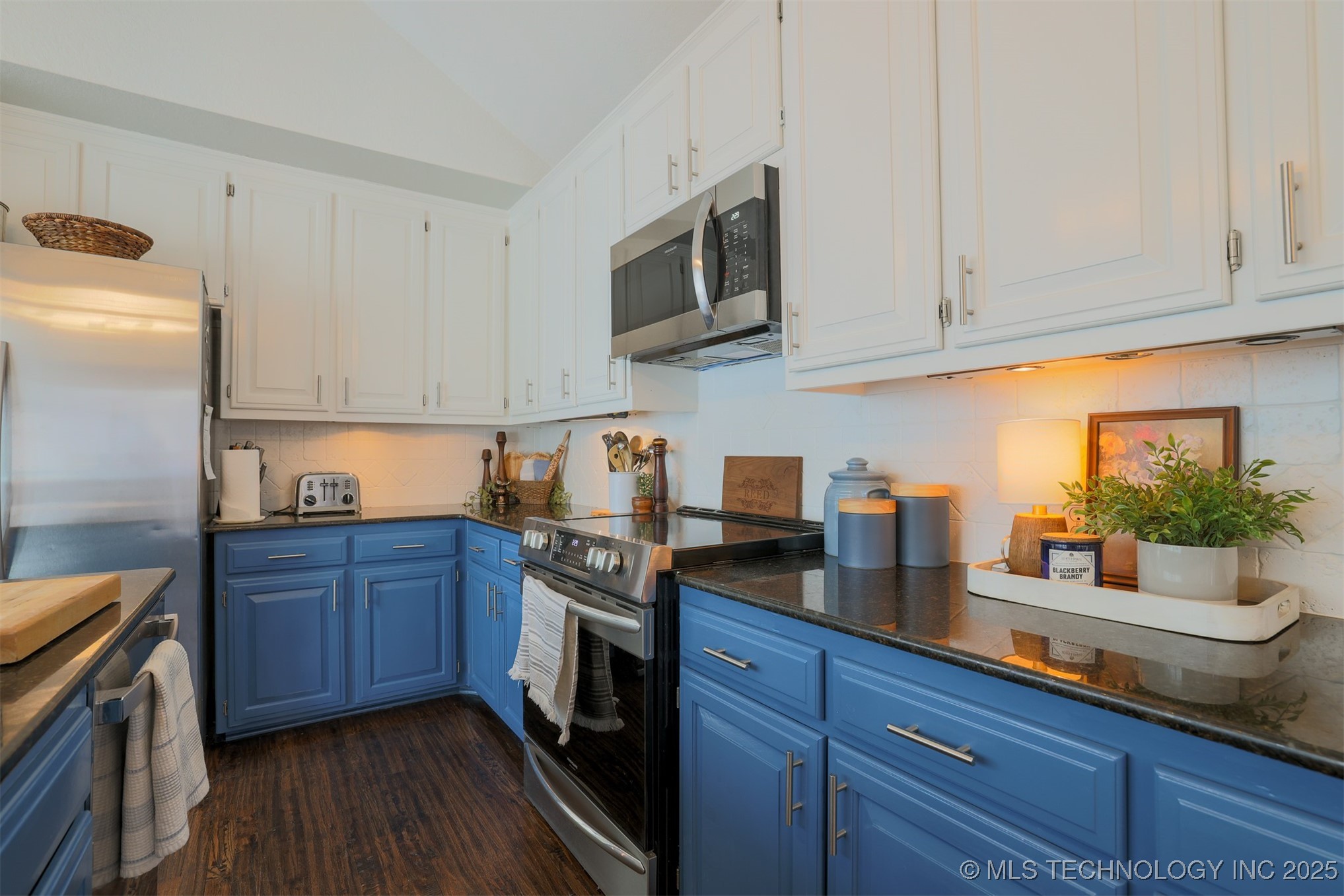 6217 E 76th Street Property Photo 16