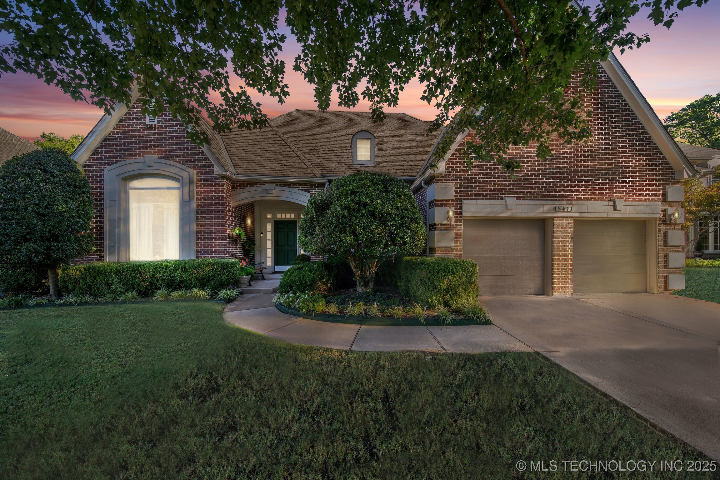 5411 E 109th Place Property Photo 6