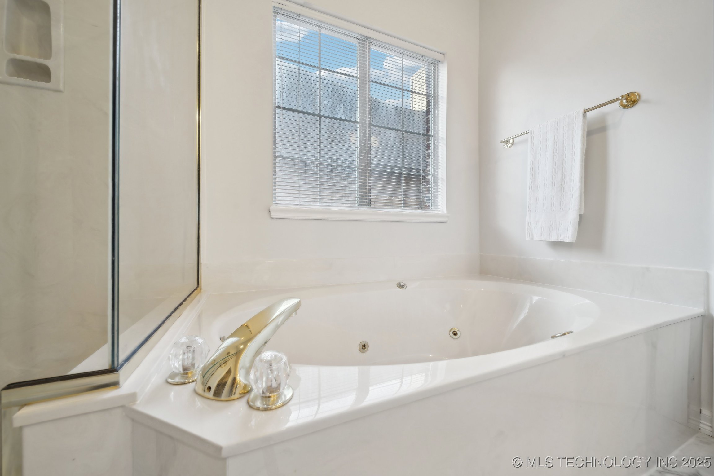 5411 E 109th Place Property Photo 33