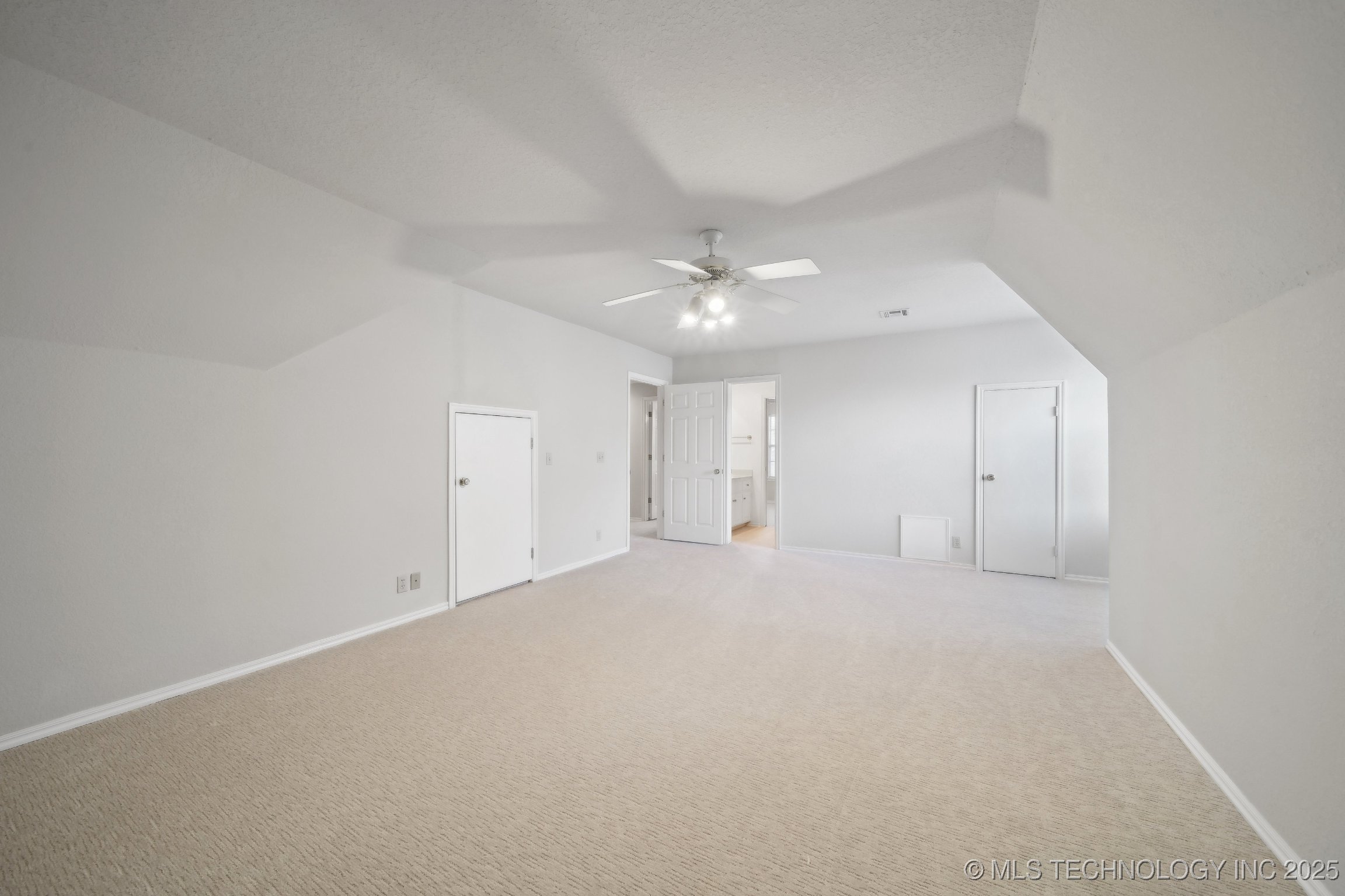 5411 E 109th Place Property Photo 47