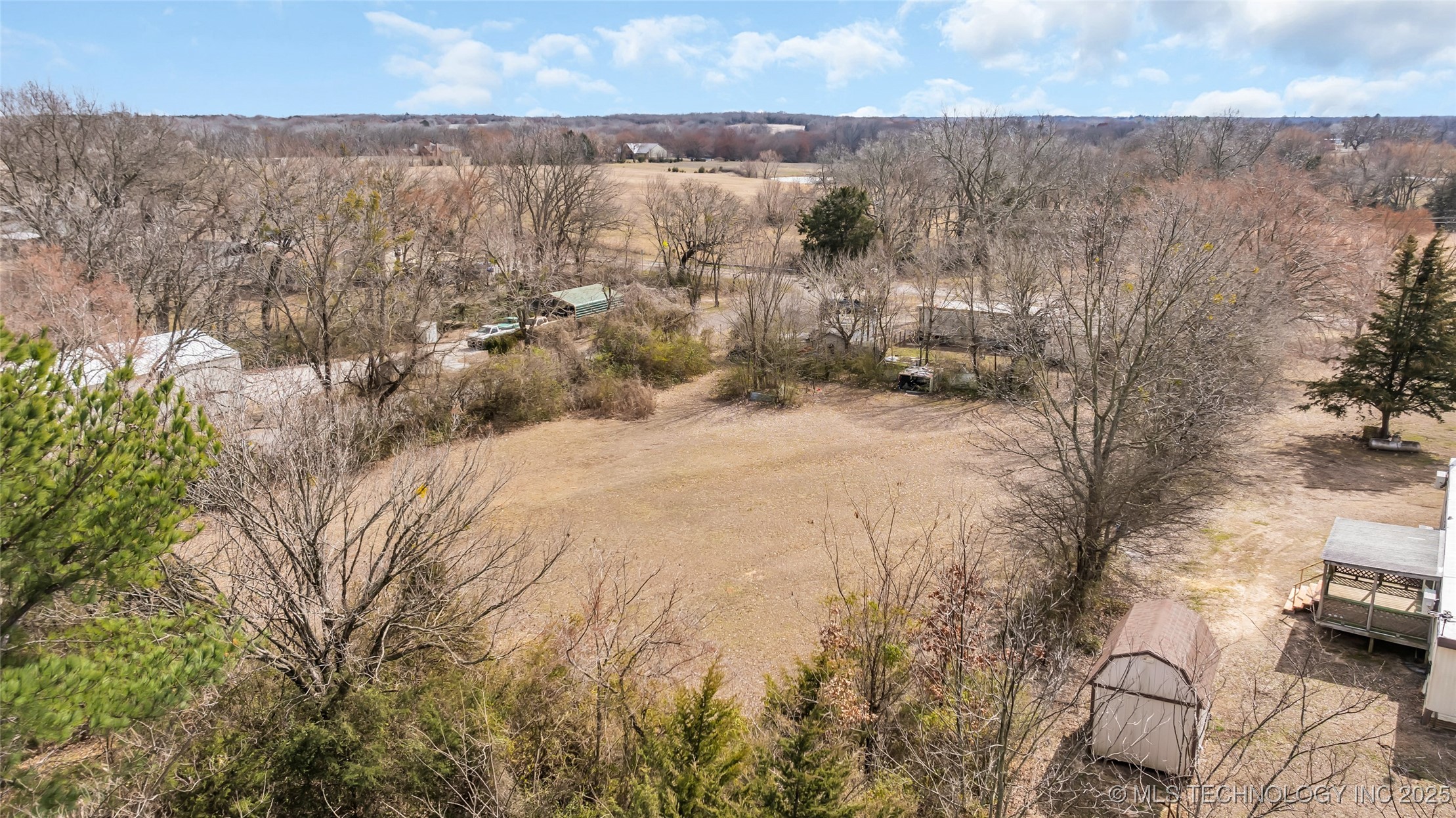 4213 Springdale Road Property Photo 6