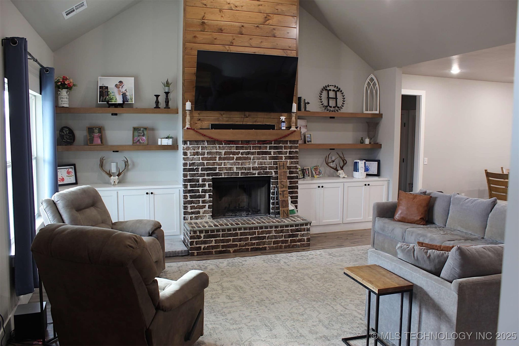 318 Twin Creeks Lane Property Photo 45