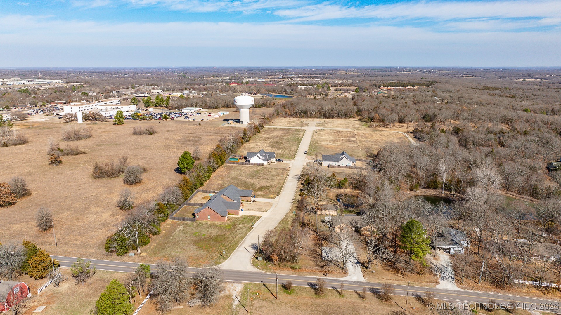 Arlington Property Photo 2