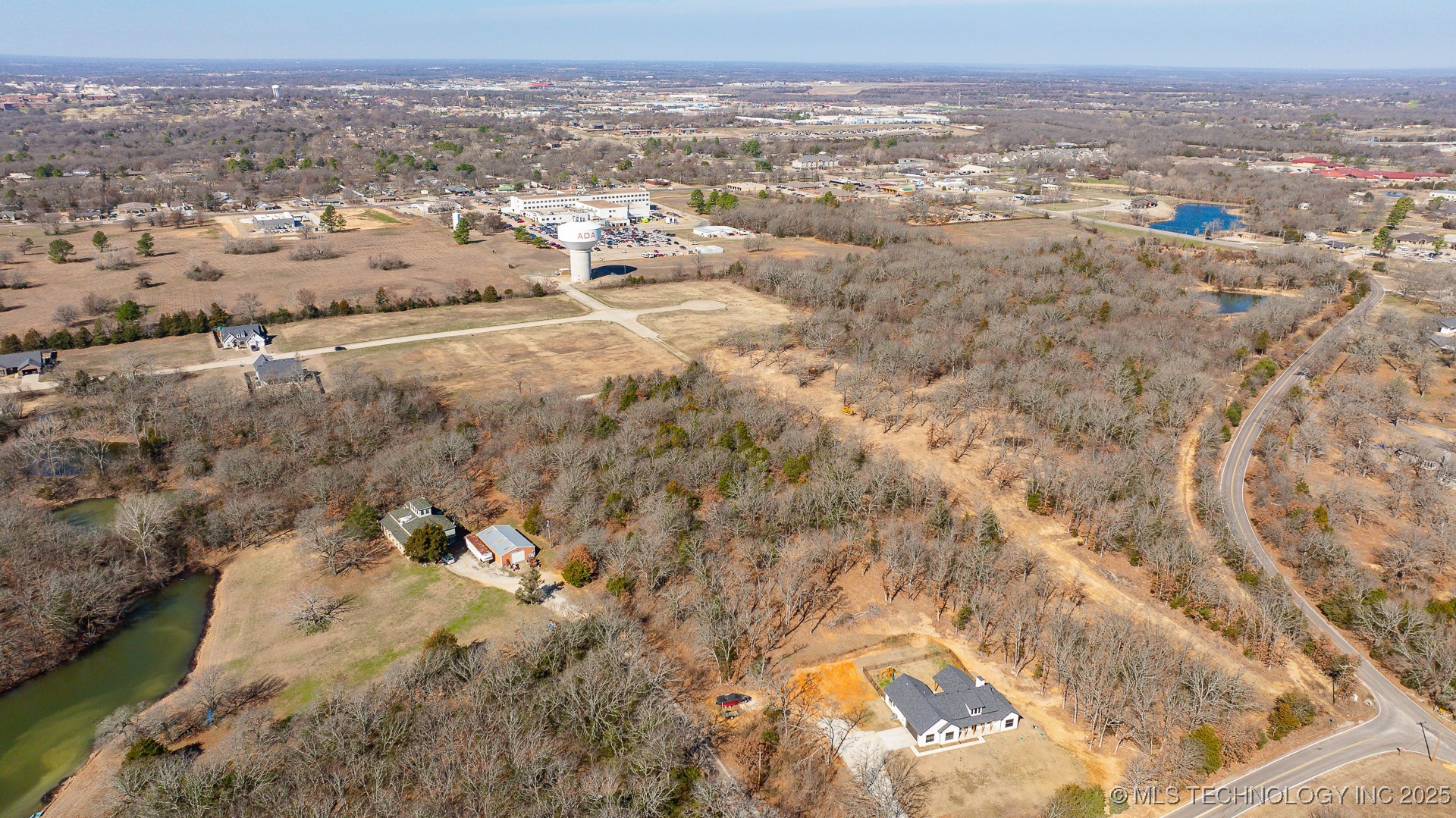 Arlington Property Photo 12