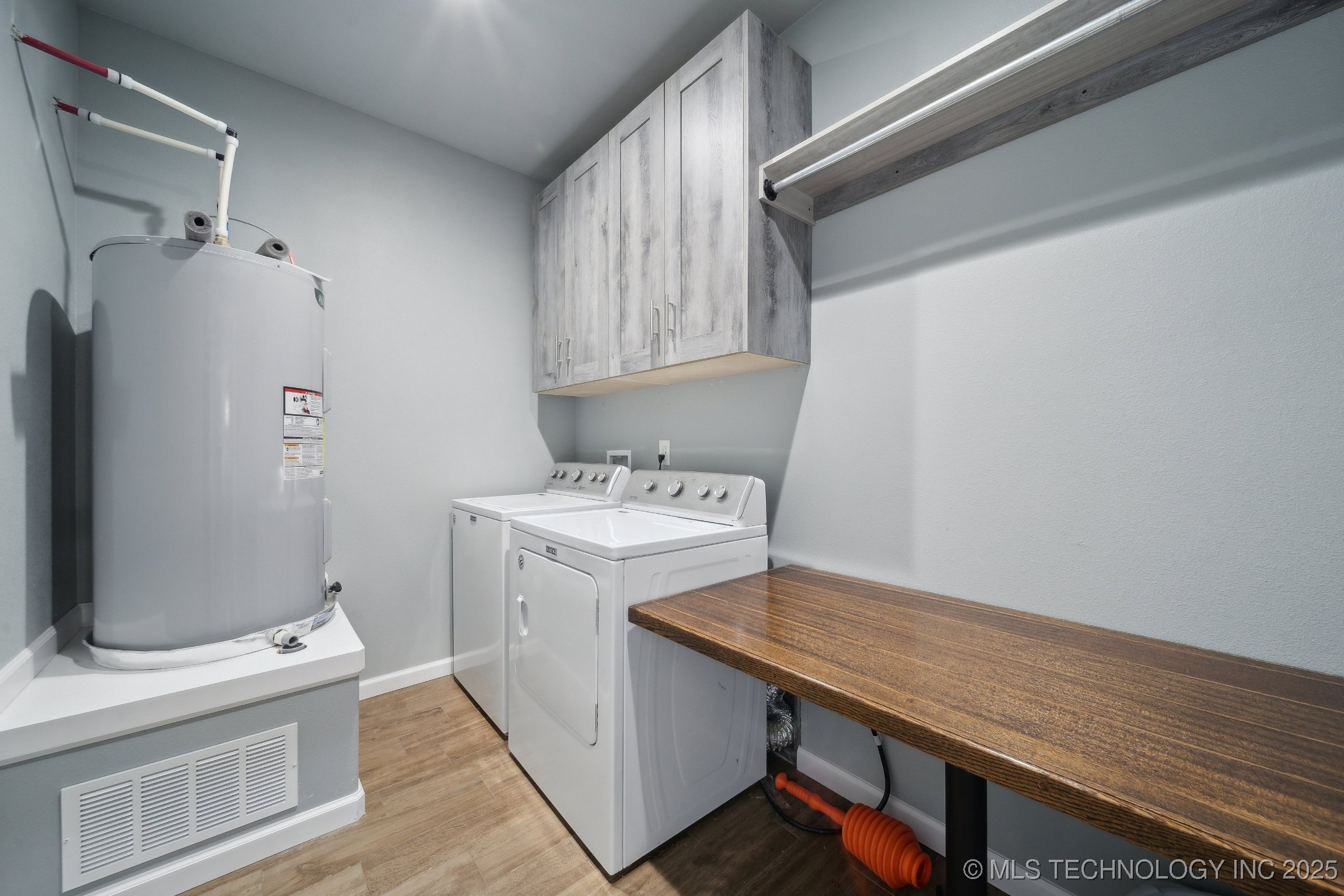 2374 N 205 Road Property Photo 23